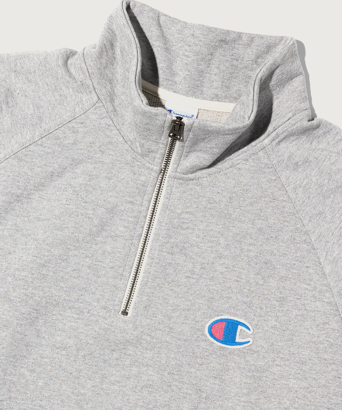 챔피온(CHAMPION) 헤리티지 로고 루즈핏 하프 집업 Grey