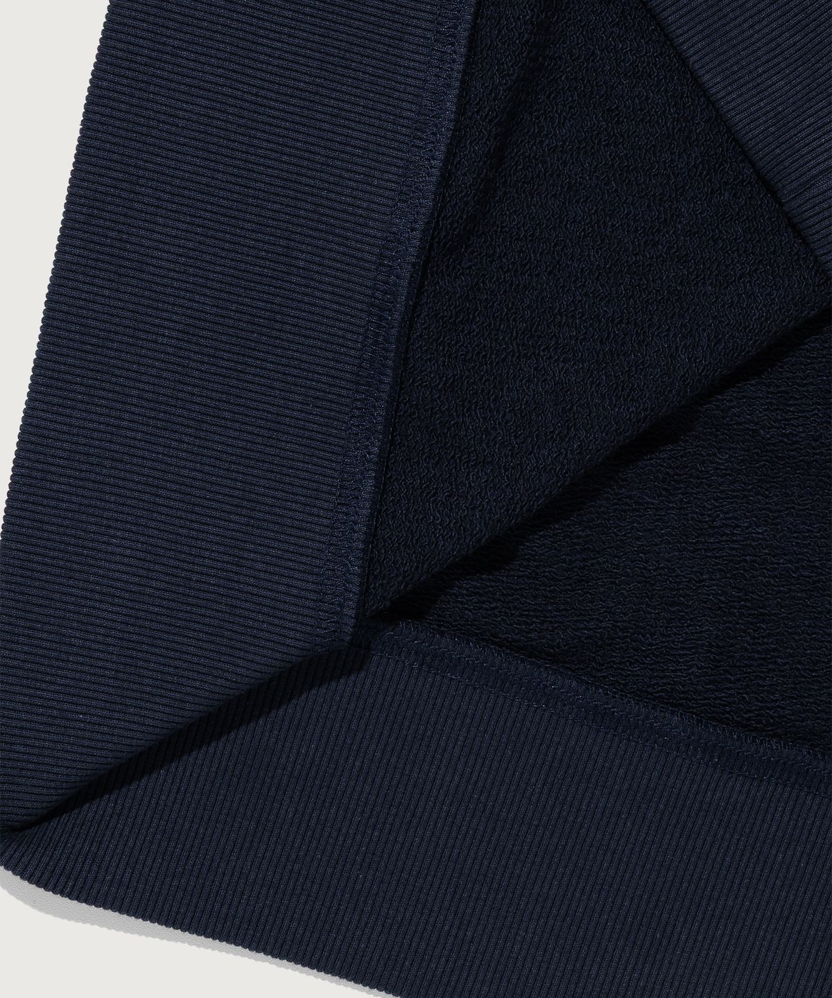 챔피온(CHAMPION) 그래픽 로고 루즈핏 후드 티셔츠 Navy