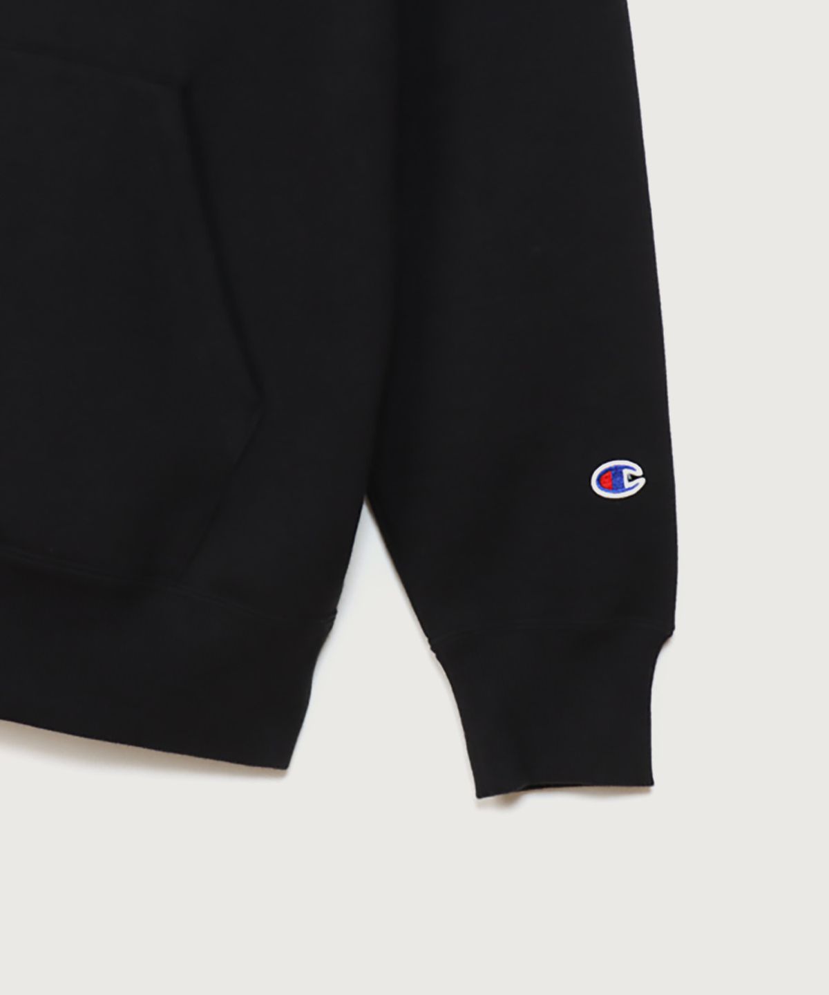 챔피온(CHAMPION) C로고 레귤러핏 후드 티셔츠 Black