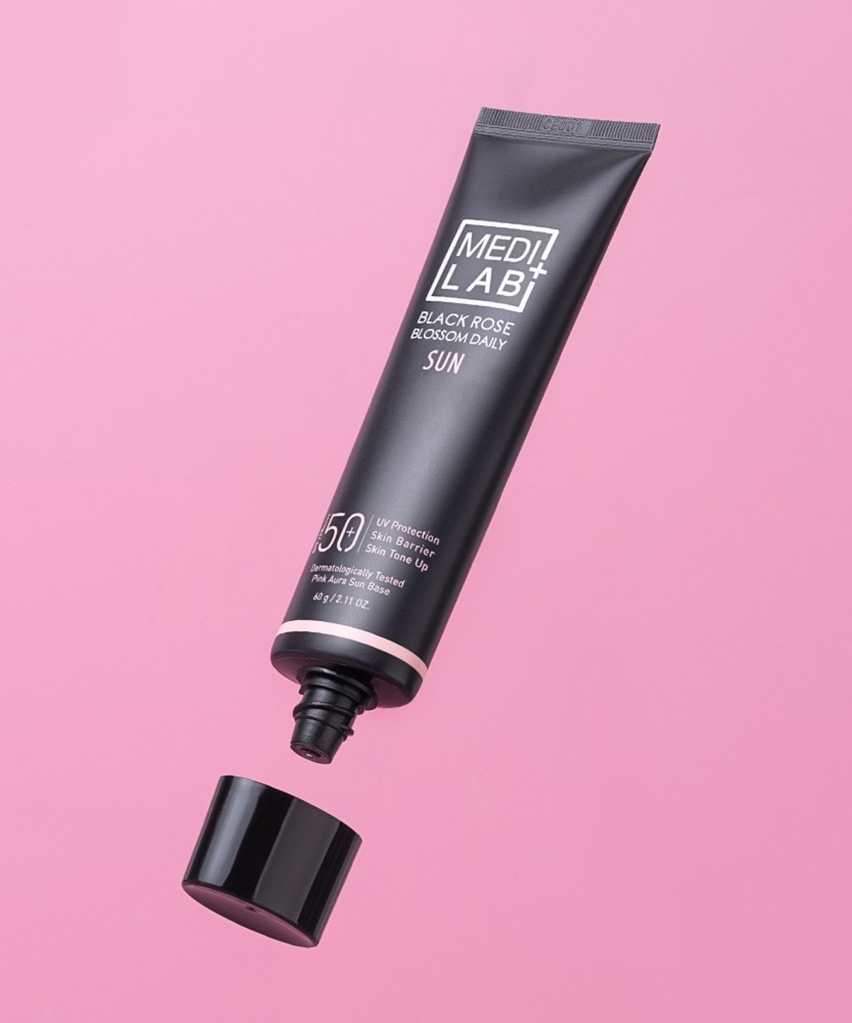데이셀코스메틱(DAYCELLCOSMETICS) 메디 랩 블랙로즈 블로썸 데일리 수분광채 선크림 60g(SPF 50+ / PA++++)