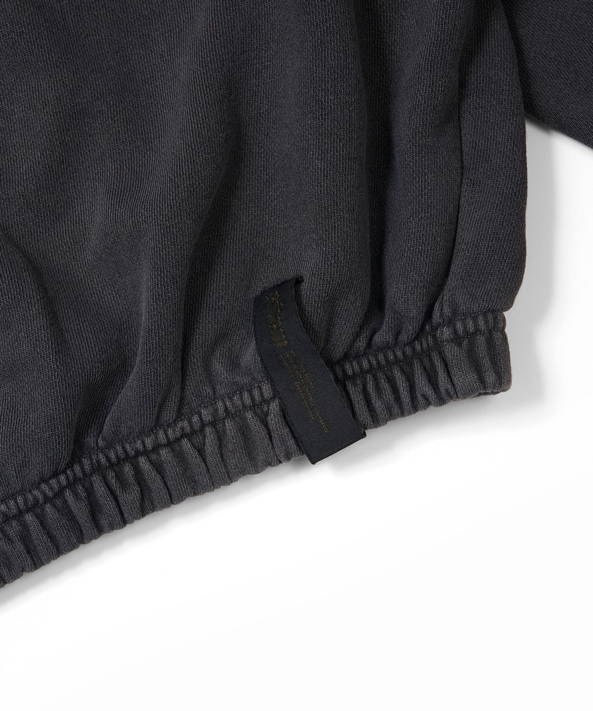 스티그마(STIGMA) PIGMENT ML CROP ZIP-UP CHACOAL