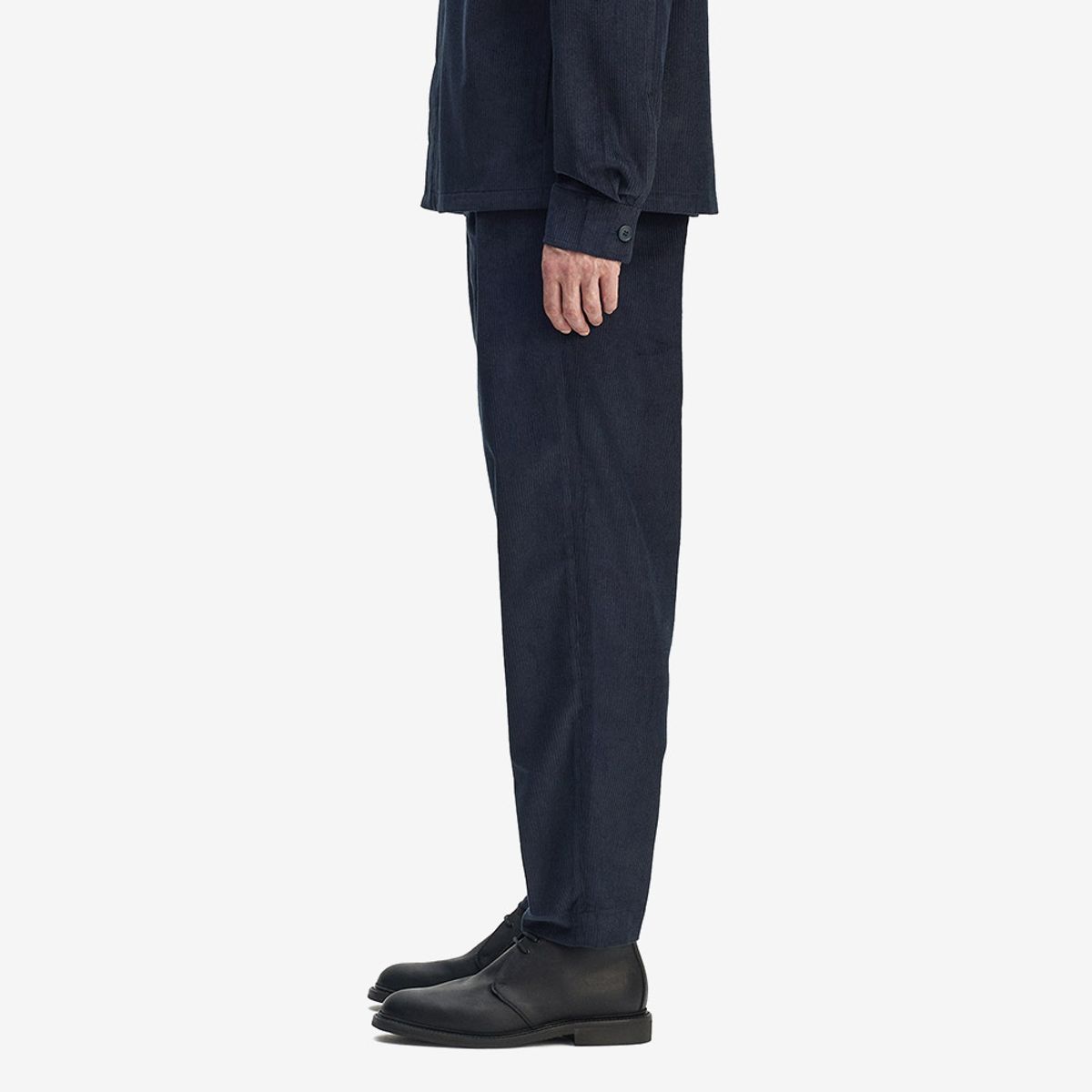 프레드페리(FRED PERRY) [Sharp] 테이퍼드 코듀로이 트라우저 - 네이비 AFPM2538511-608