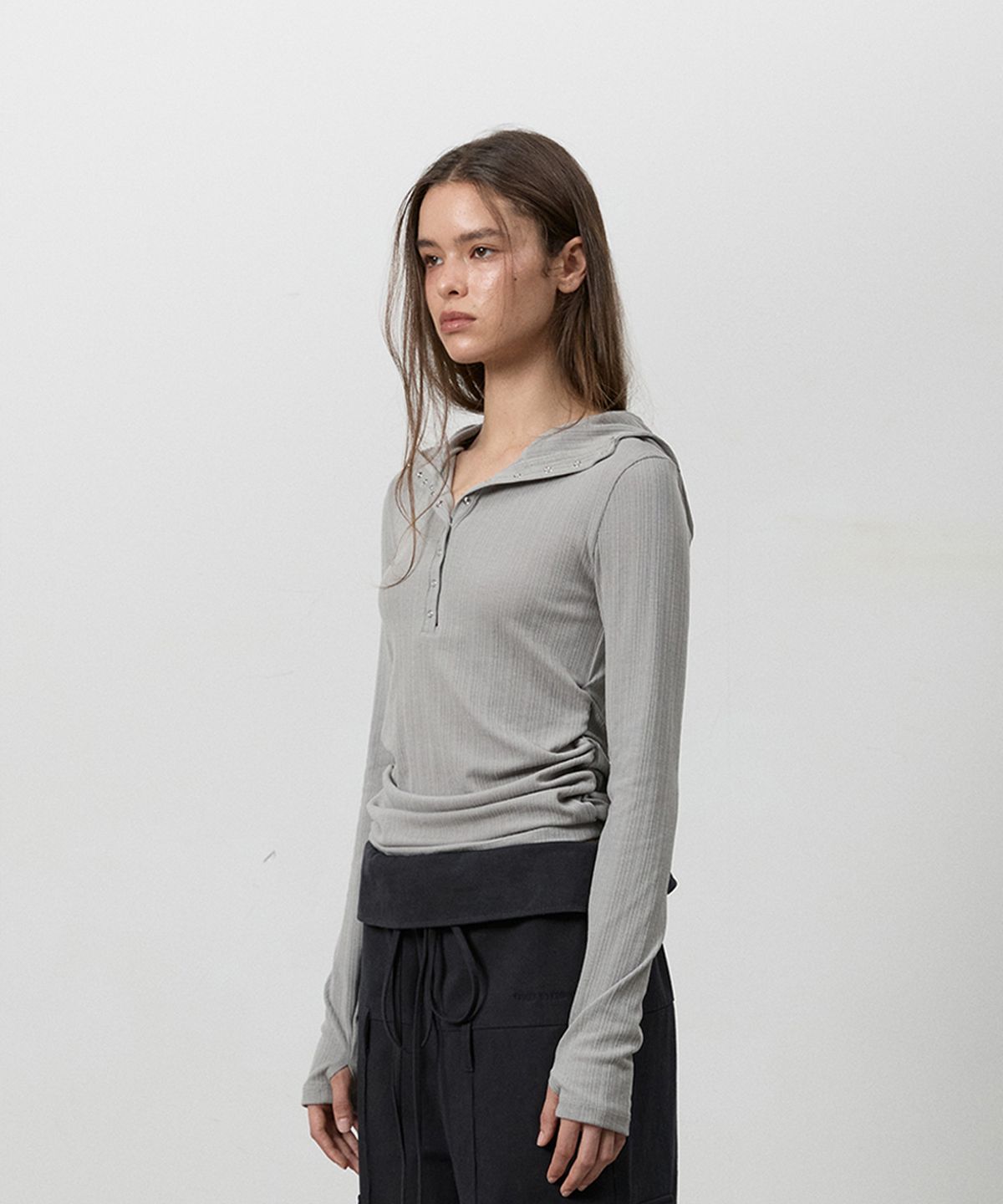 쓰리투에이티(THREE TO EIGHTY) SNAPPY WAVE HOODIE TAUPE GREY