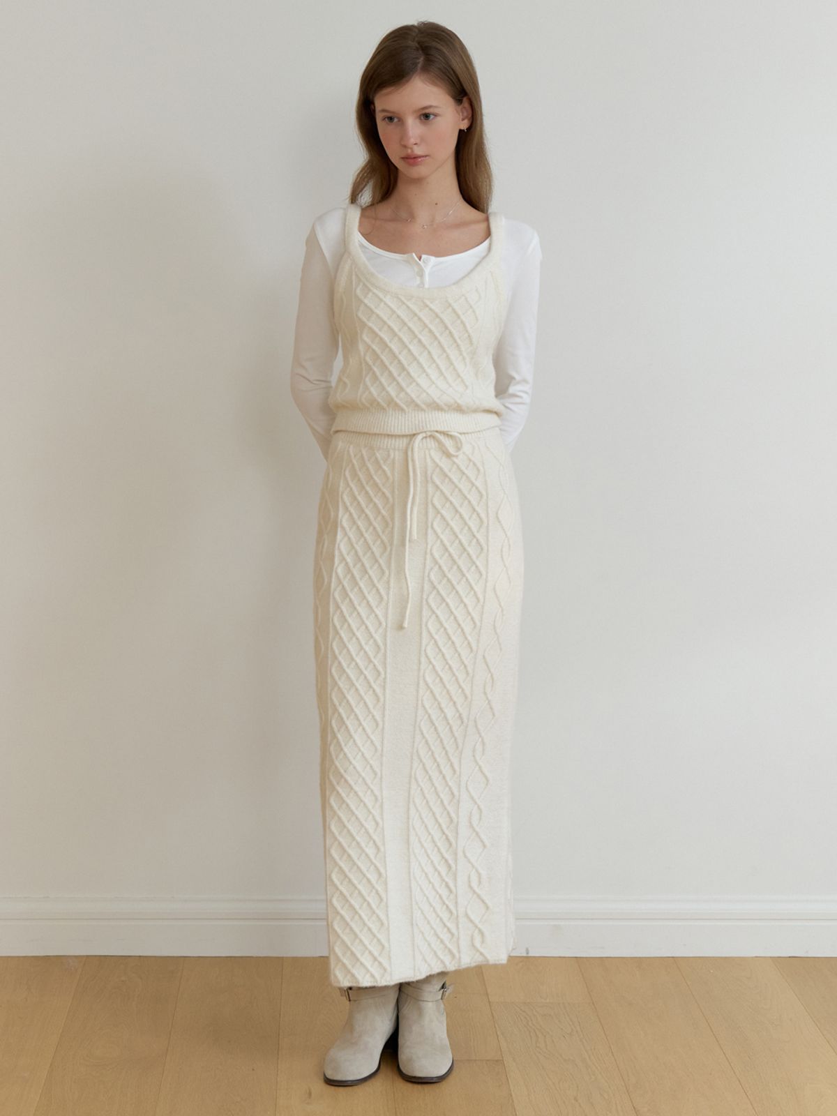 리엘(RE L) Violet knit skirt (ivory)