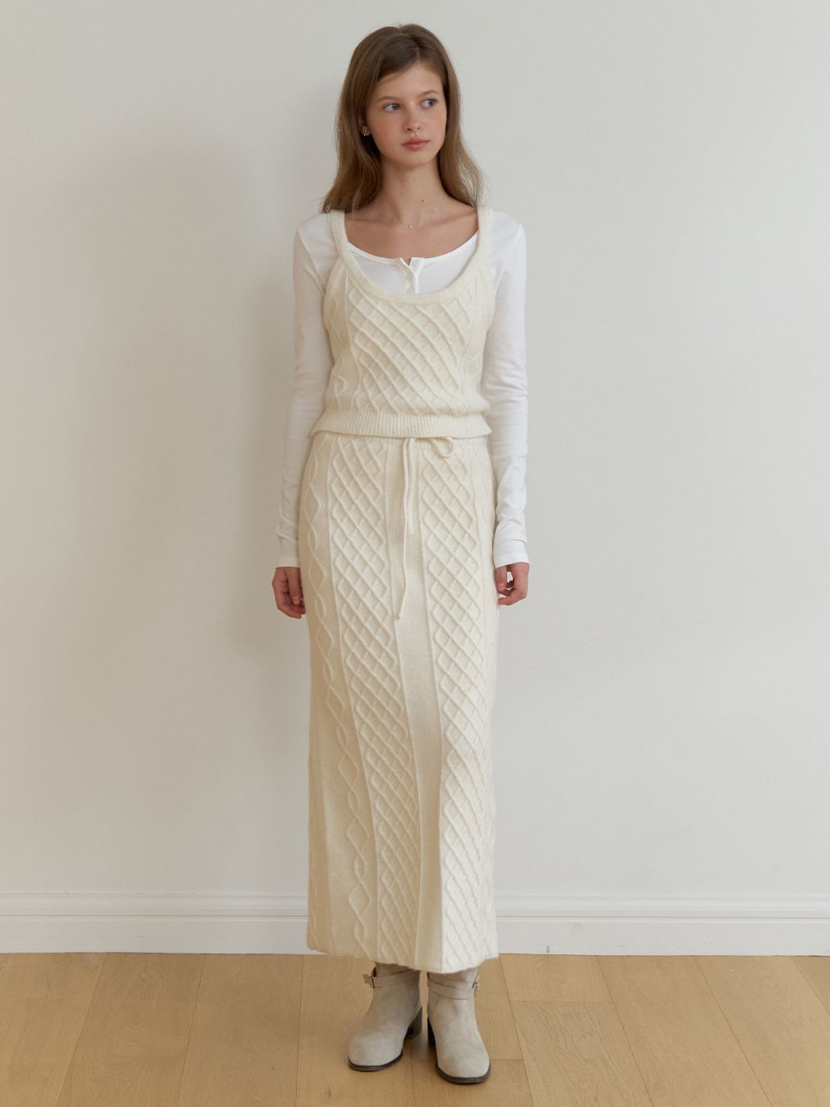 리엘(RE L) Violet knit skirt (ivory)
