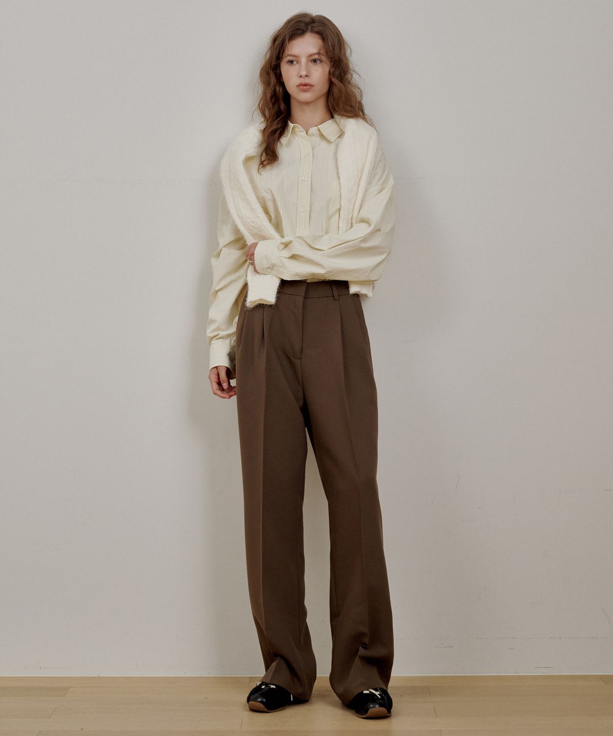 로시로우(LOSSYROW) Soft Two-Tuck Wide Slacks Brown