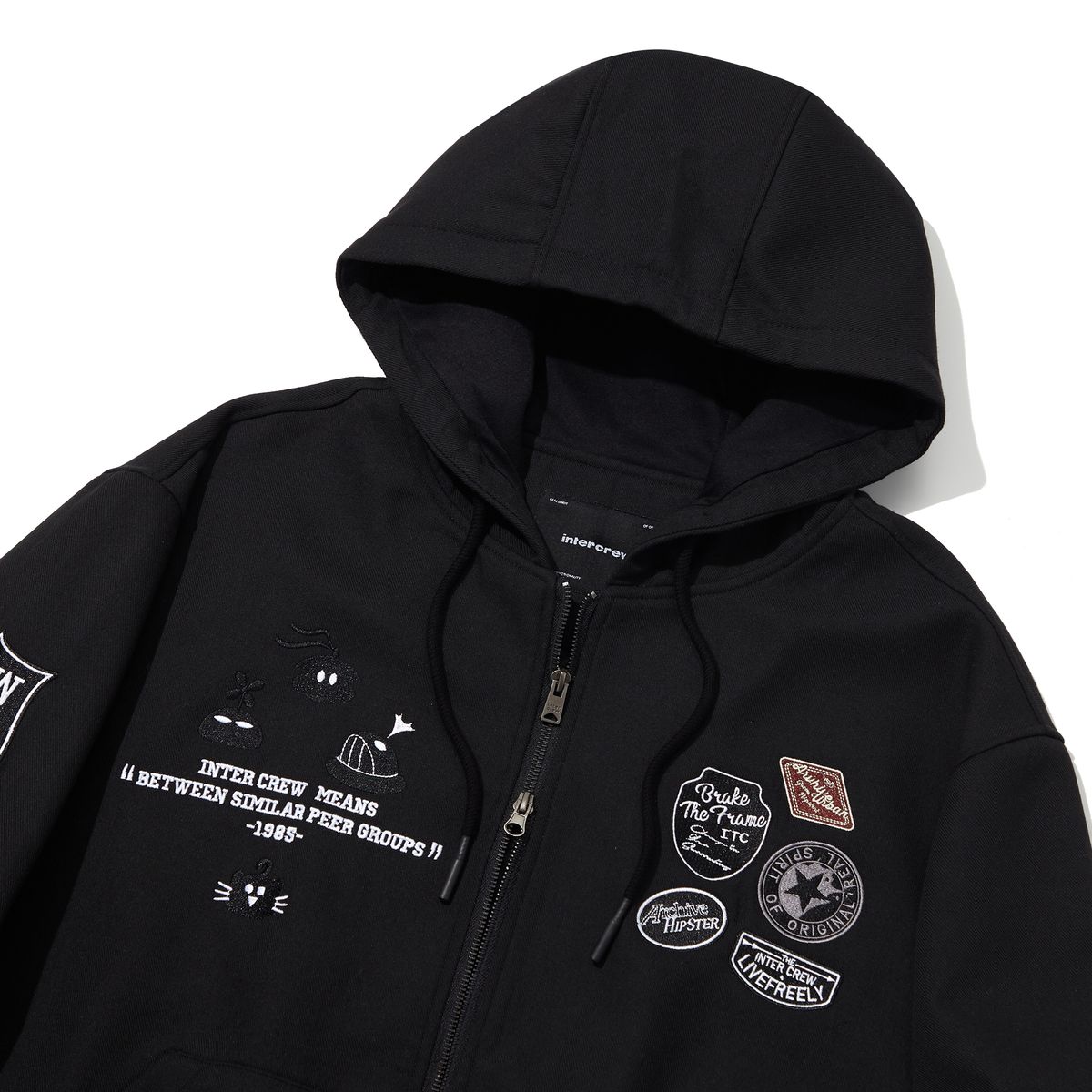 인터크루(INTERCREW) 와펜 장식 후드 블루종 점퍼 블랙 ITZ3UJ01ABK