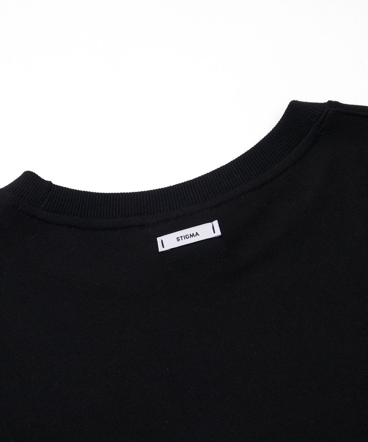 스티그마(STIGMA) TEDDY CREWNECK BLACK