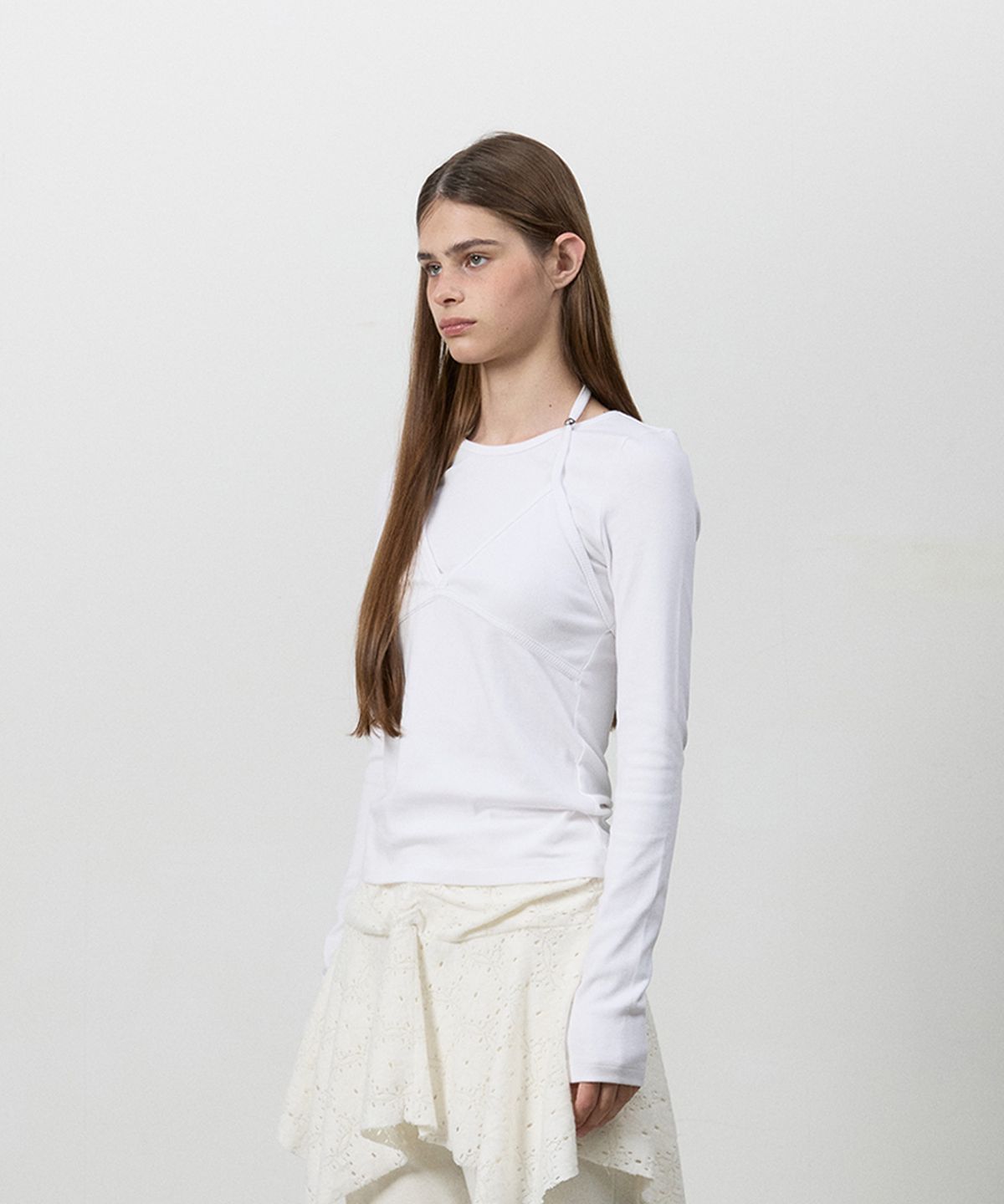 쓰리투에이티(THREE TO EIGHTY) BEADY BRA LAYER LONG SLEEVE TEE WHITE