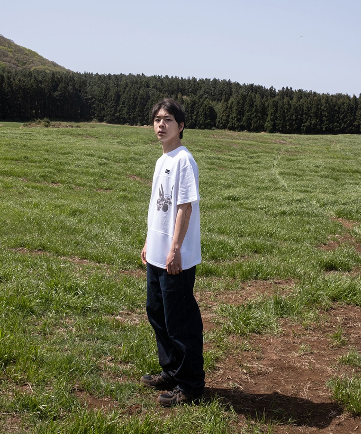사파리 술라 익스플로어(SAFARI SULA EXPLORE) 메쉬 코튼 티 *플라워 인 화이트