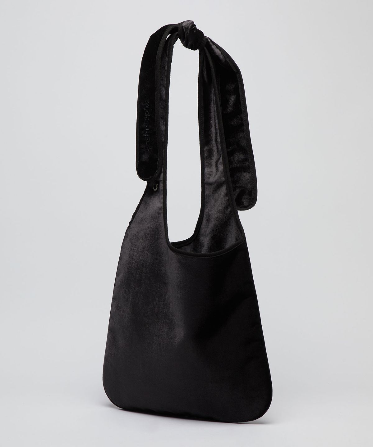 아카이브앱크(ARCHIVEPKE) Velvet knotted bag(Deep sleep)_OVBSX26101BLK