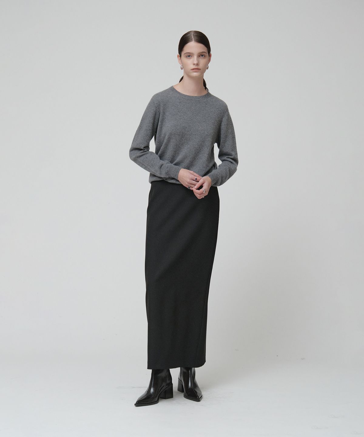 뮤제(MUSEE) [ESSENTIEL] AUBIER Minimal Wool-Blend Long Maxi Skirt_Black