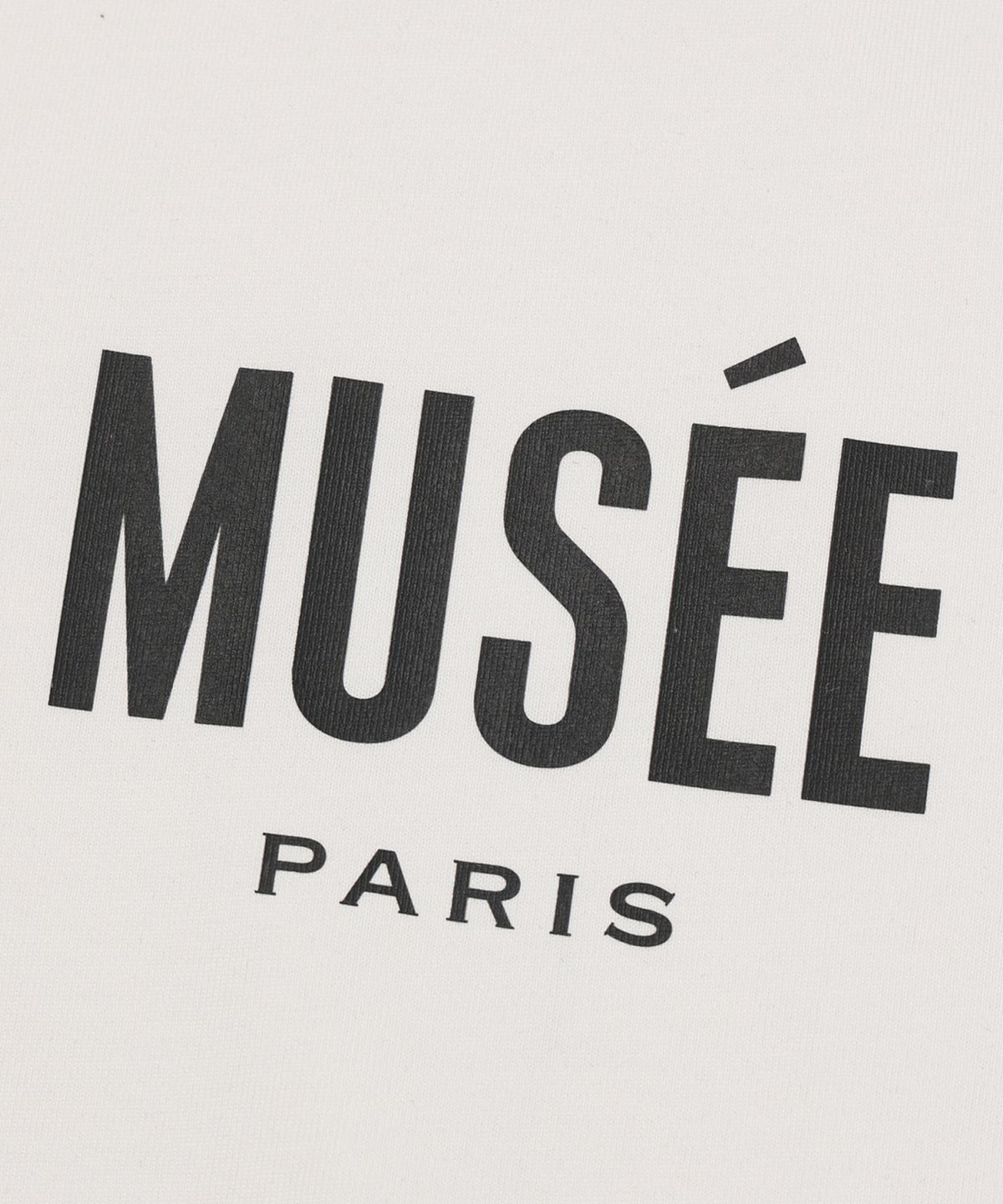뮤제(MUSEE) MUSEE Logo Standard Fit Essentiel T-Shirt_White