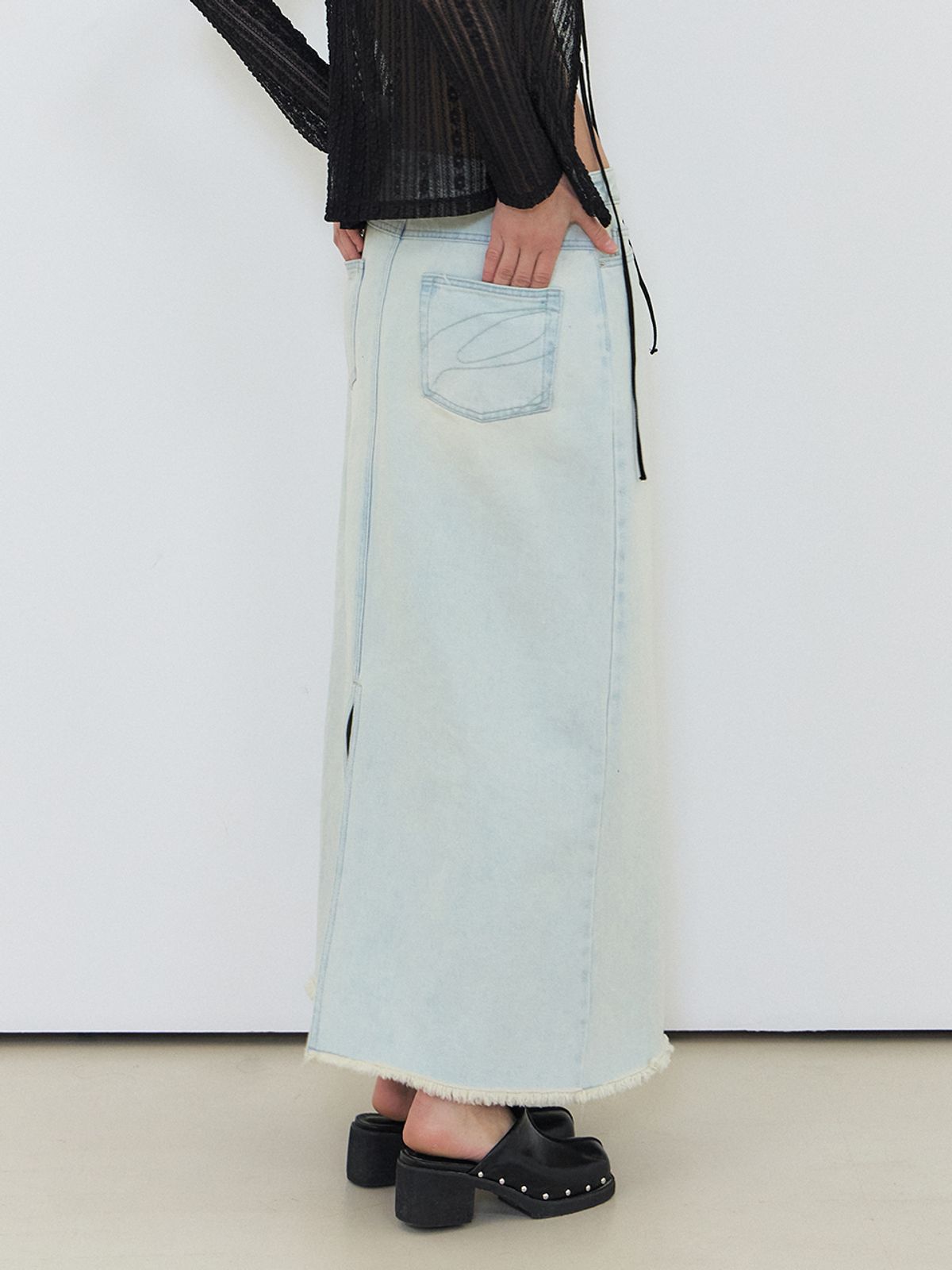 에트몽(ETMON) [리퍼브 특가] Washed Long Denim Skirt Ice Blue