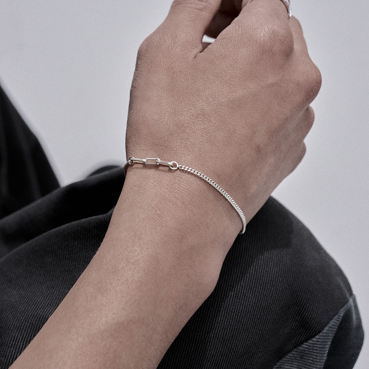 실버태그(SILVERTAG) SIB-25FW2 은팔찌