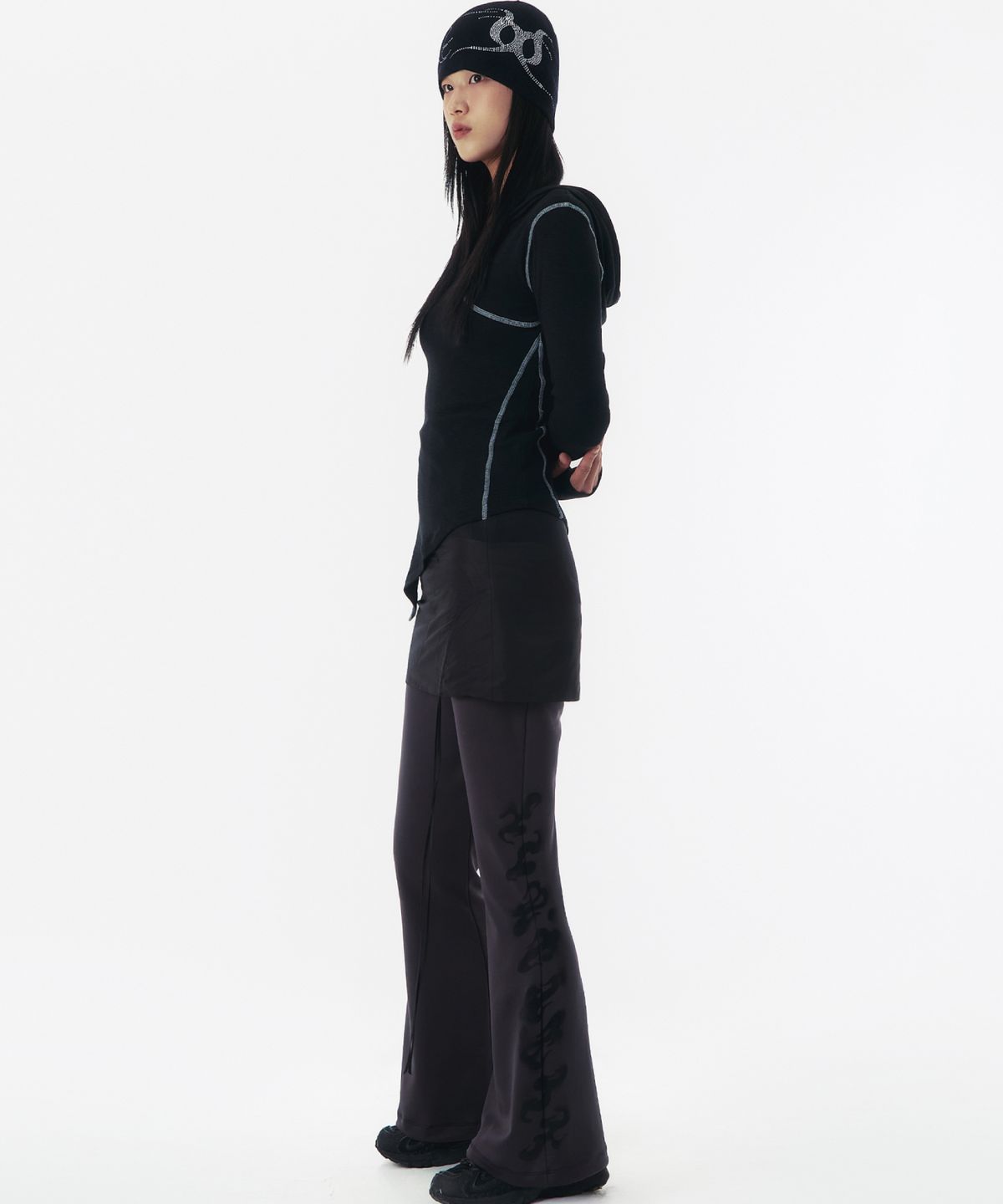 뮬립(MYULIP) BOOTCUT SPRAY PANTS/CHARCOAL