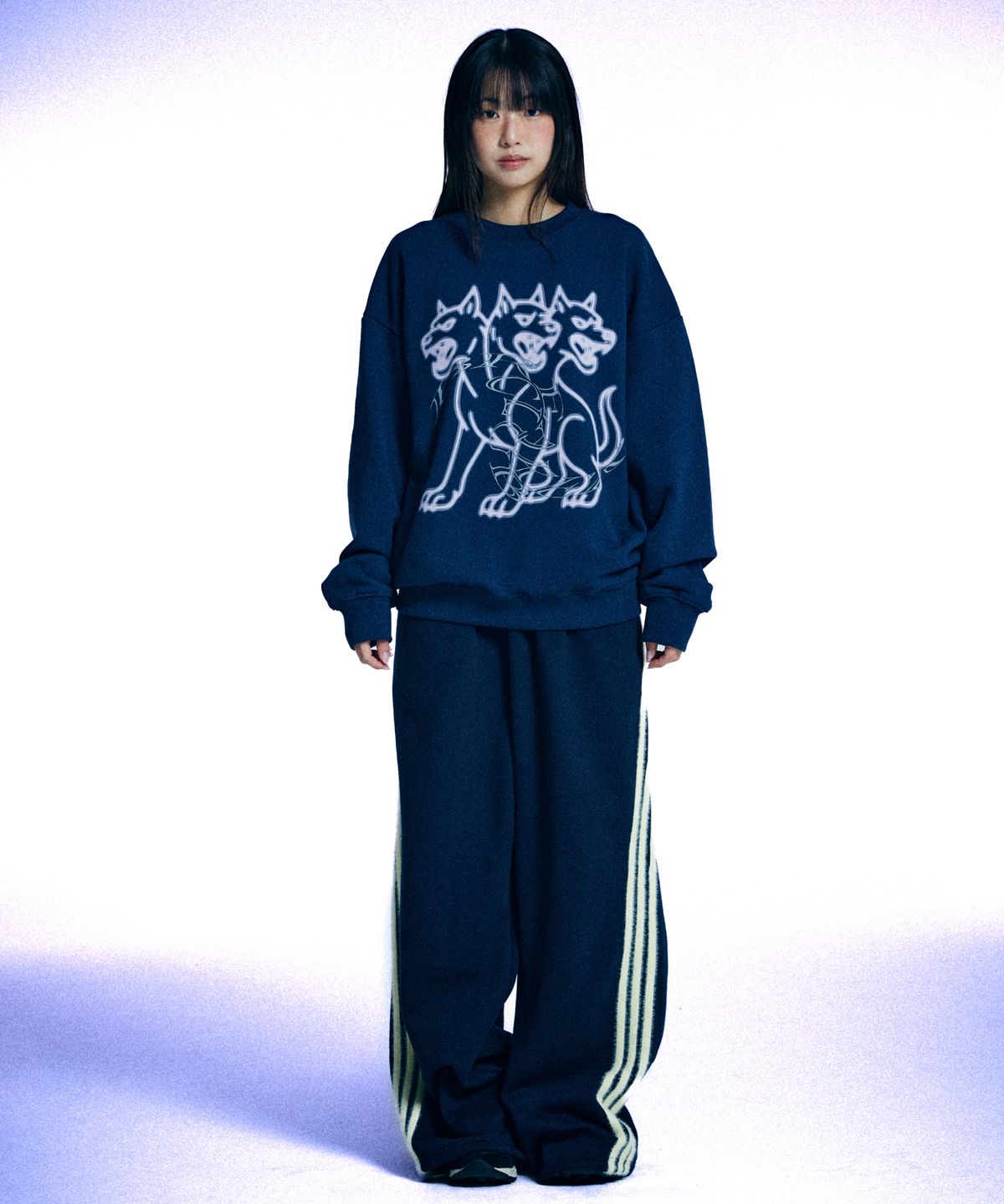 유얼쎄시(YOUR SASSY) Cerberus Sweatshirt (NAVY)