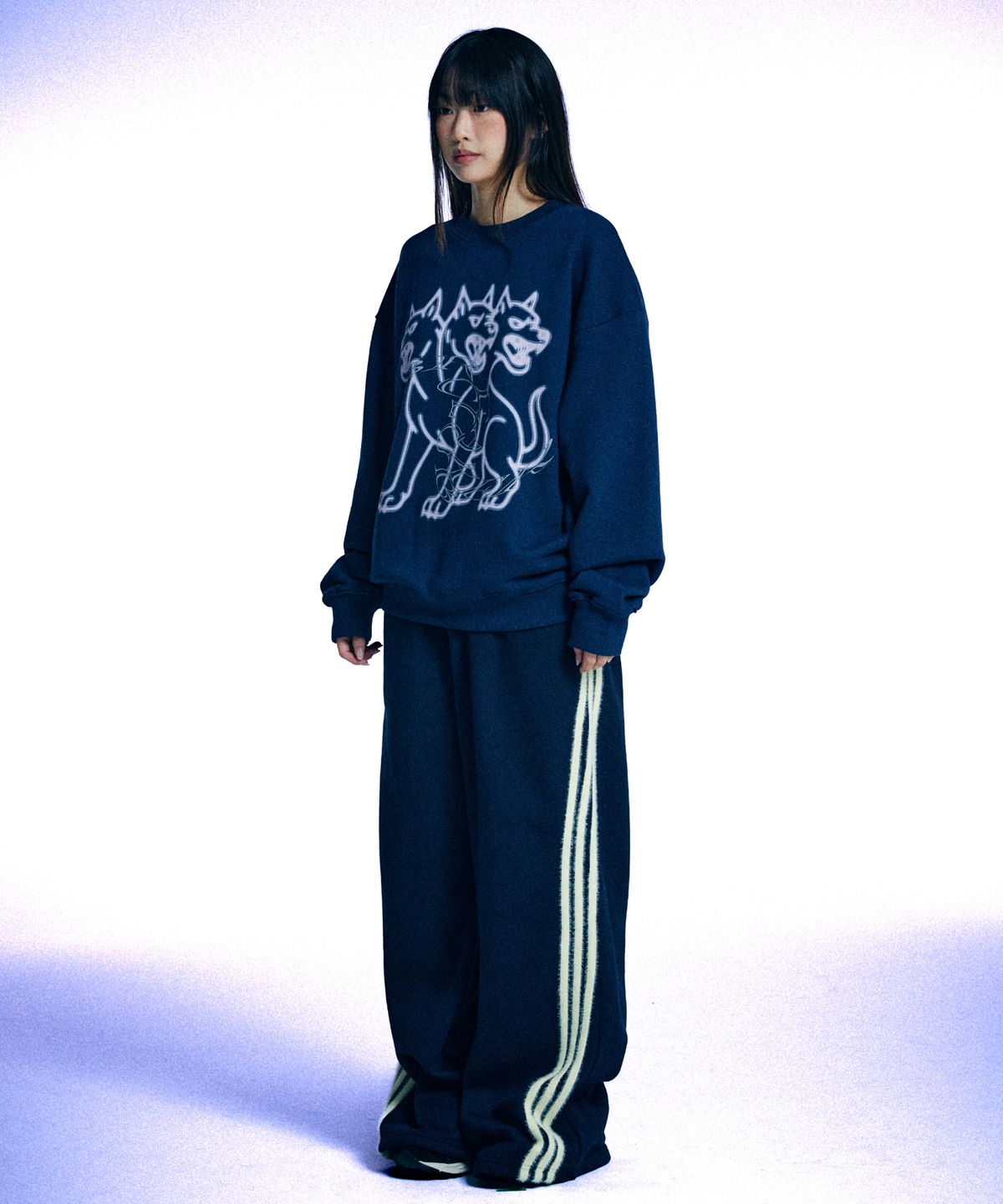 유얼쎄시(YOUR SASSY) Cerberus Sweatshirt (NAVY)