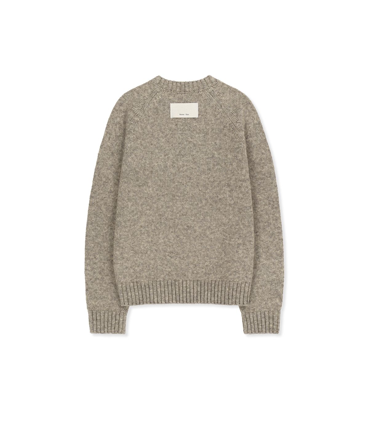 마뗑킴(MATIN KIM) MATIN BUTTON POINT HENLEY NECK LOGO KNIT TOP IN BEIGE