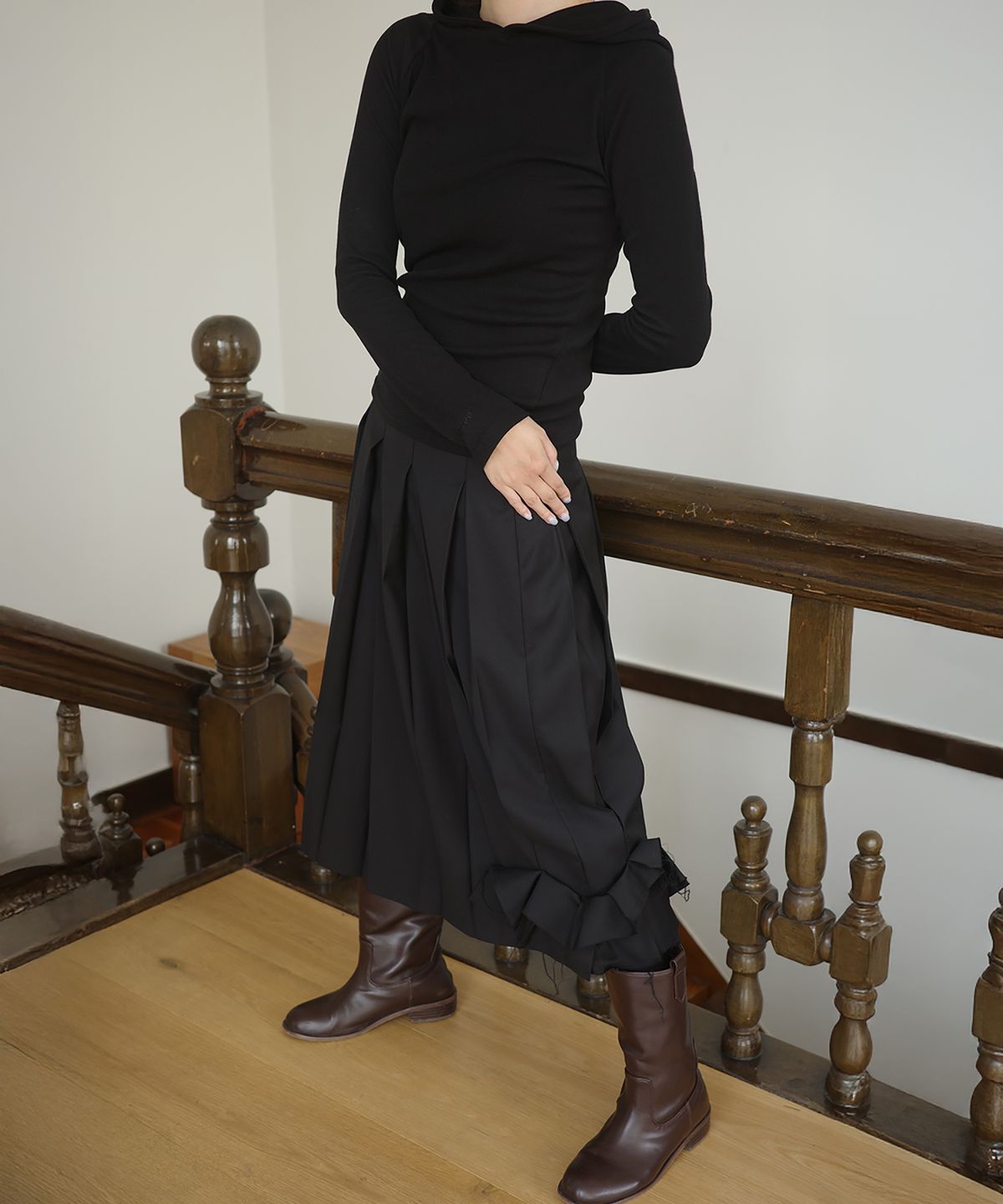 이서이(ESEOE) tobira pleats skirt Black
