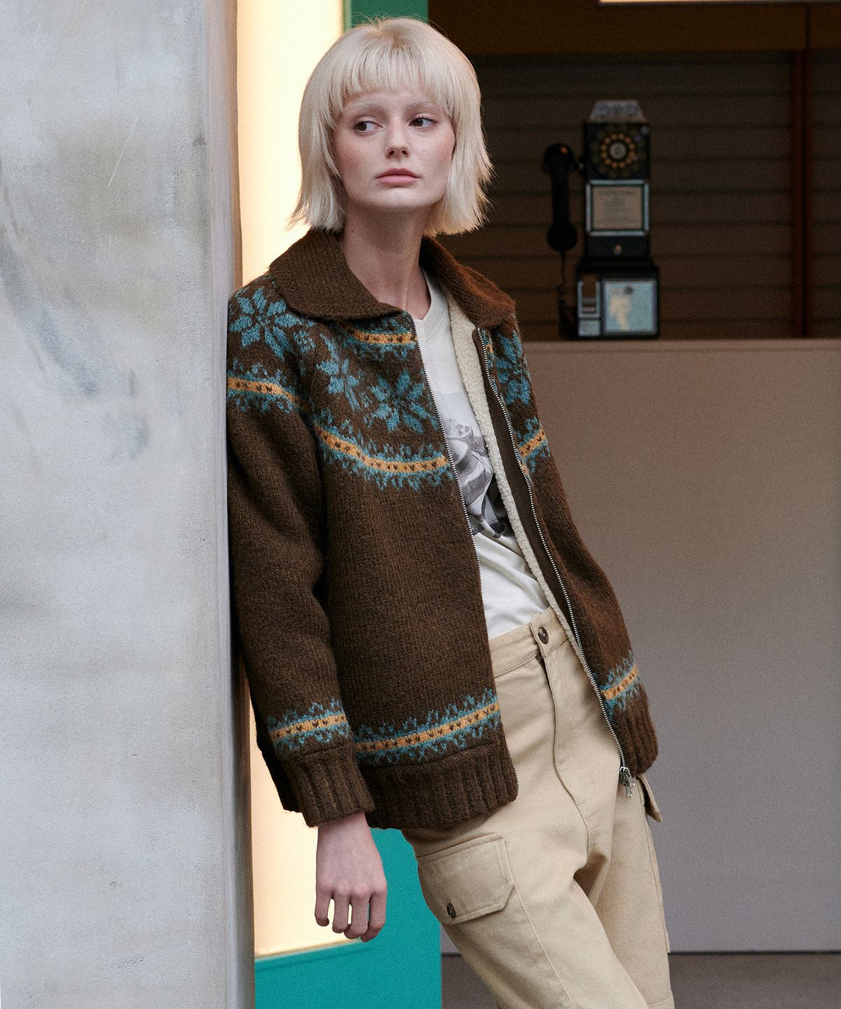 그린버터(GREENBUTTER) Shearling Nordic Zip Cardigan (Brown)