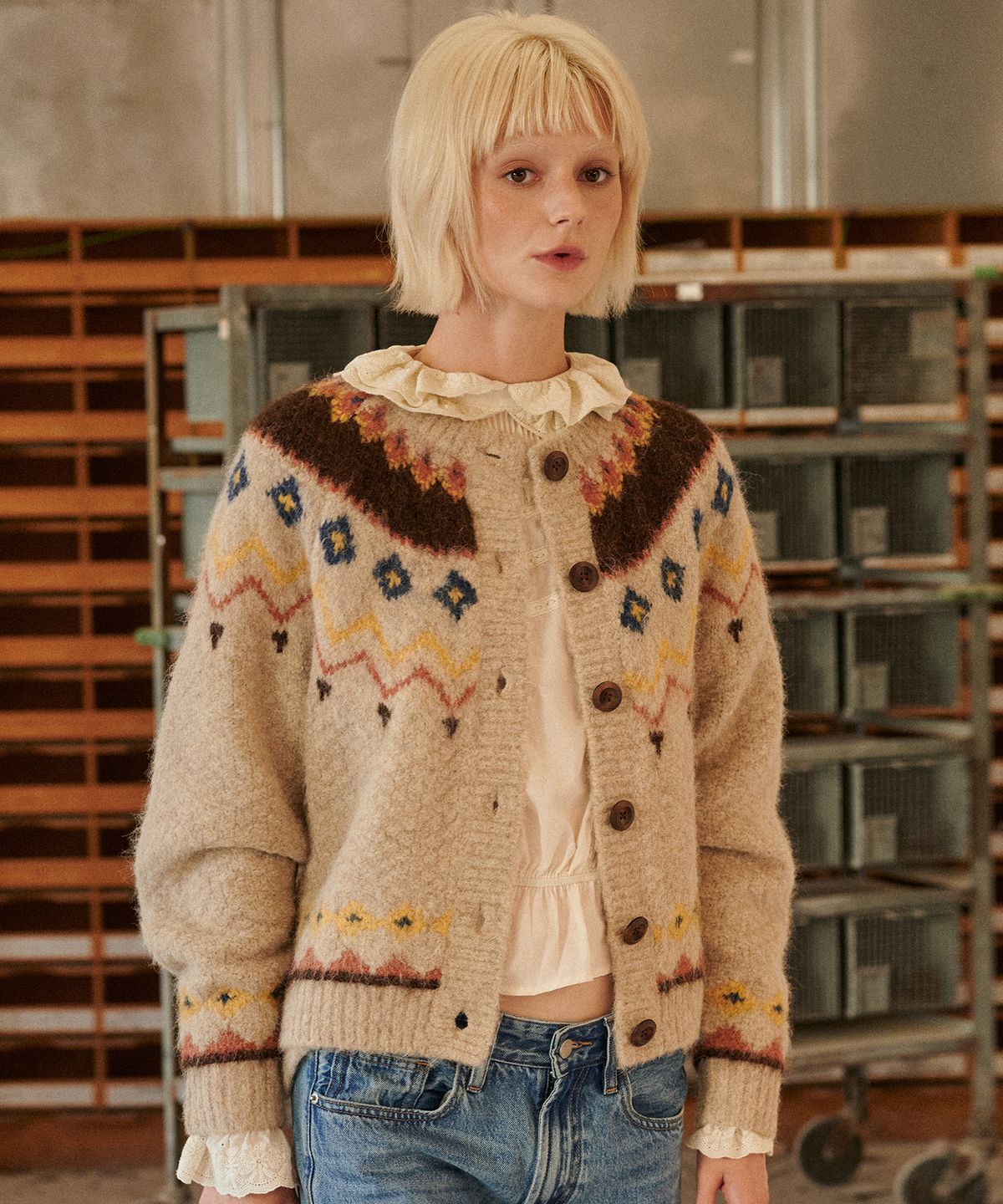 그린버터(GREENBUTTER) 2-Way Fur Collar Cardigan (Beige)