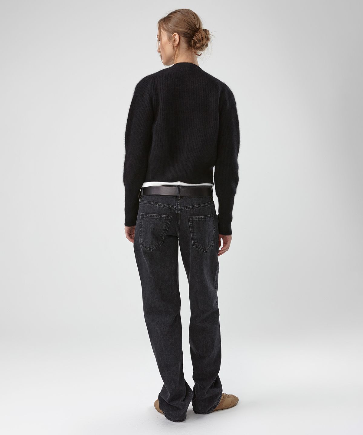 이안조(EAN JO) BUTTON UP FOX WOOL HAIRY KNIT CARDIGAN (BLACK))