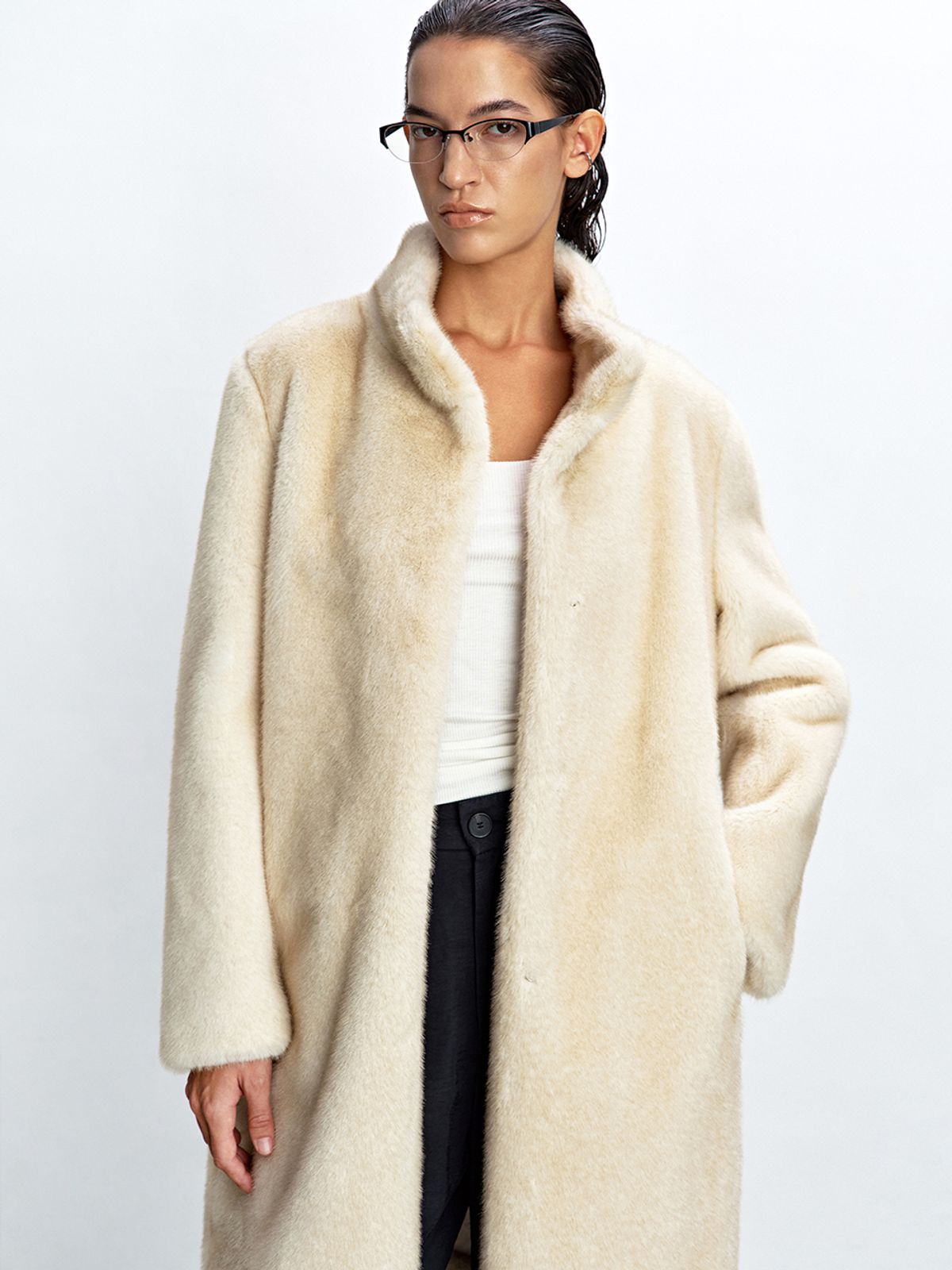 해브레스(HAVELESS) BELLE FAUX FUR COAT BEIGE