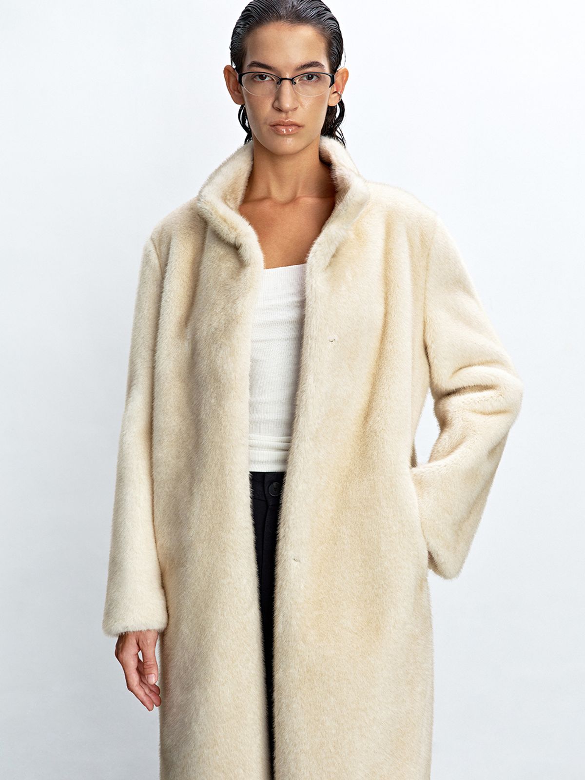해브레스(HAVELESS) BELLE FAUX FUR COAT BEIGE
