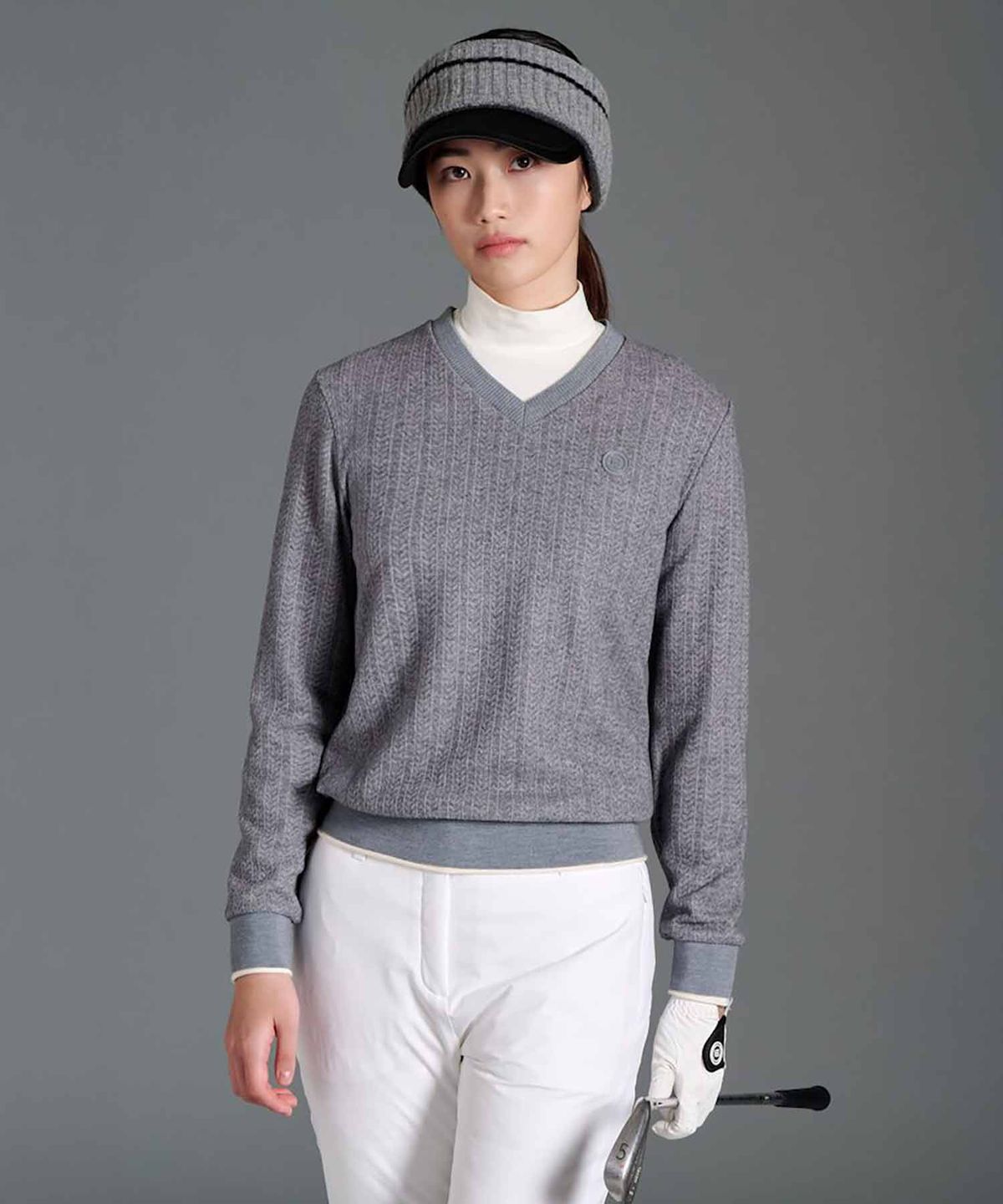 빈폴골프(BEANPOLE GOLF) 여성 기모 브이넥 블루종핏 티셔츠 - 라이트 그레이