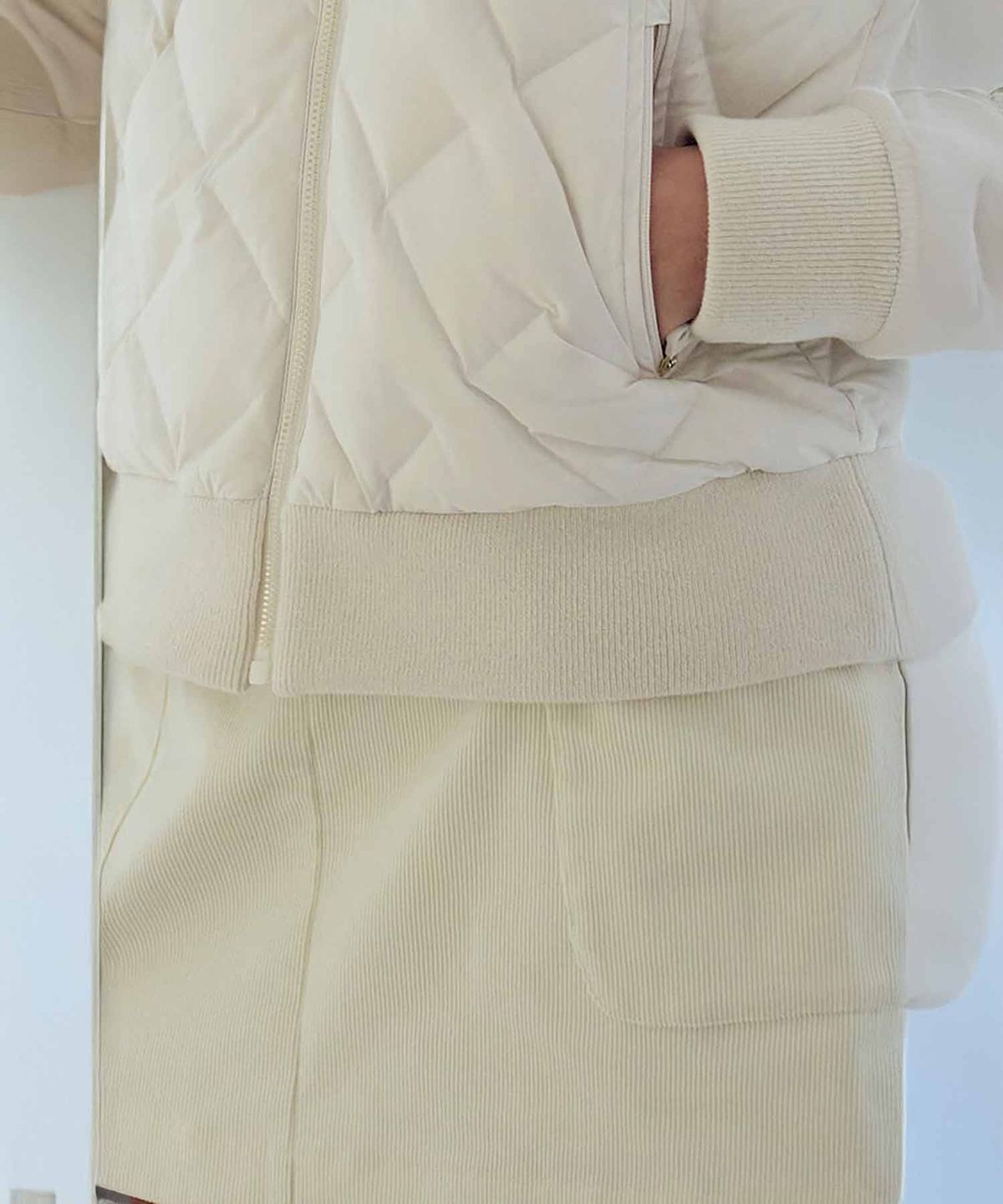 빈폴골프(BEANPOLE GOLF) 여성 코듀로이 H라인 큐롯 - 아이보리