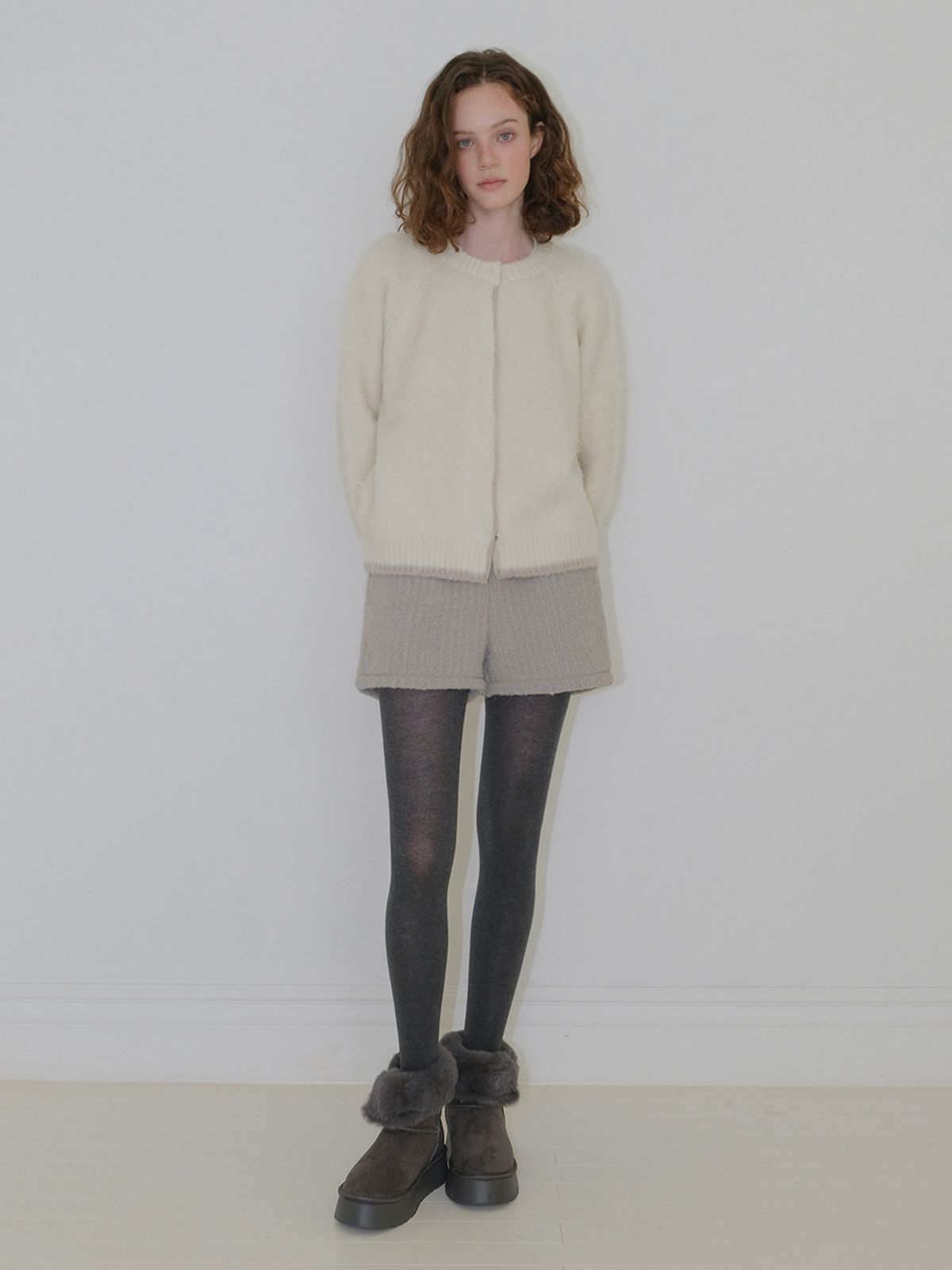 에트몽(ETMON) Hairy Yarn Knit Cardigan, Cream