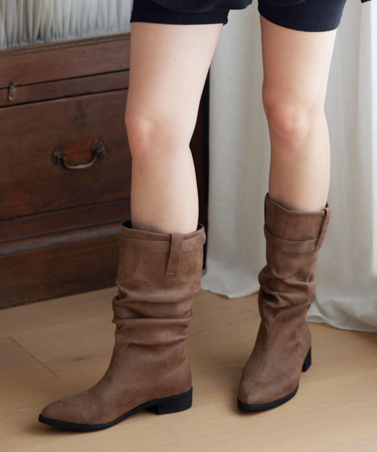 세스띠(CESTI) 소프트 슬라우치 미들부츠 (LIGHTBROWN)