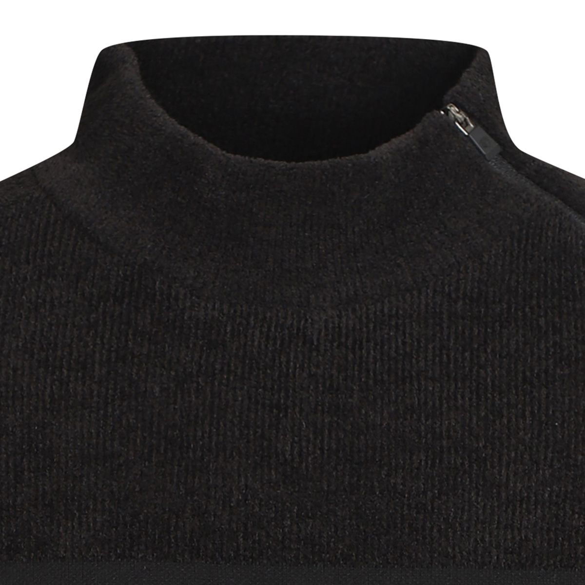 테일러메이드 어패럴(TAYLORMADE APPAREL) 남성 비대칭 지퍼 하이넥 니트 TSO-41HG22-199