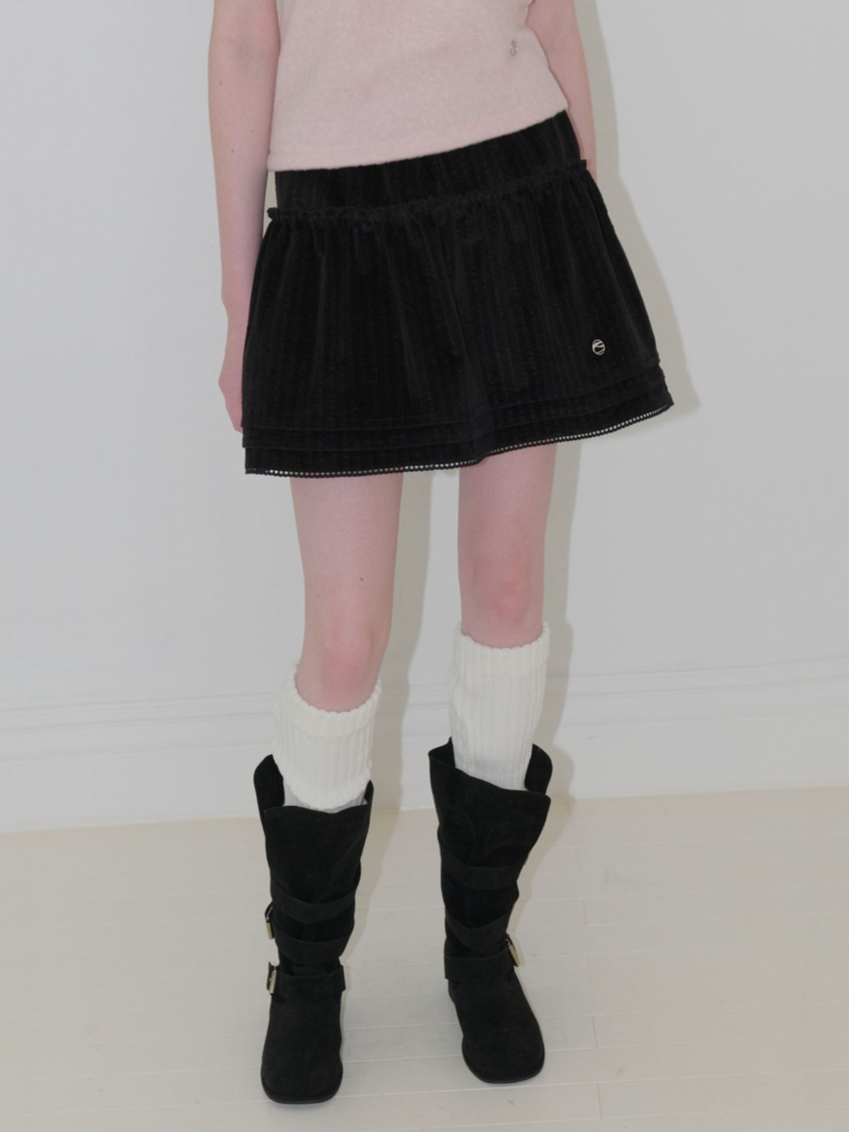 에트몽(ETMON) Frill Pintuck Mini Skirt, Black