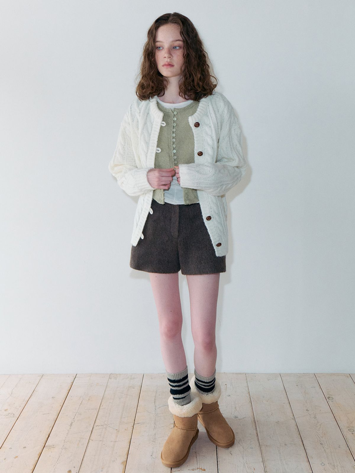 에트몽(ETMON) Cable Button Knit Cardigan, Cream