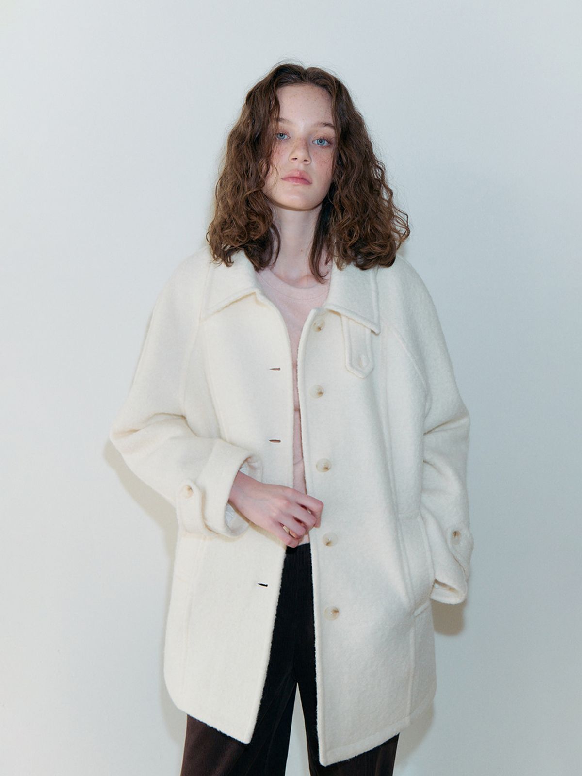 에트몽(ETMON) Boucle Stitch Half Coat, Ivory