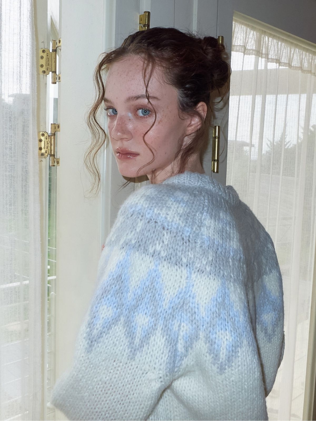 에트몽(ETMON) Nordic Round Knit Pullover, Cream