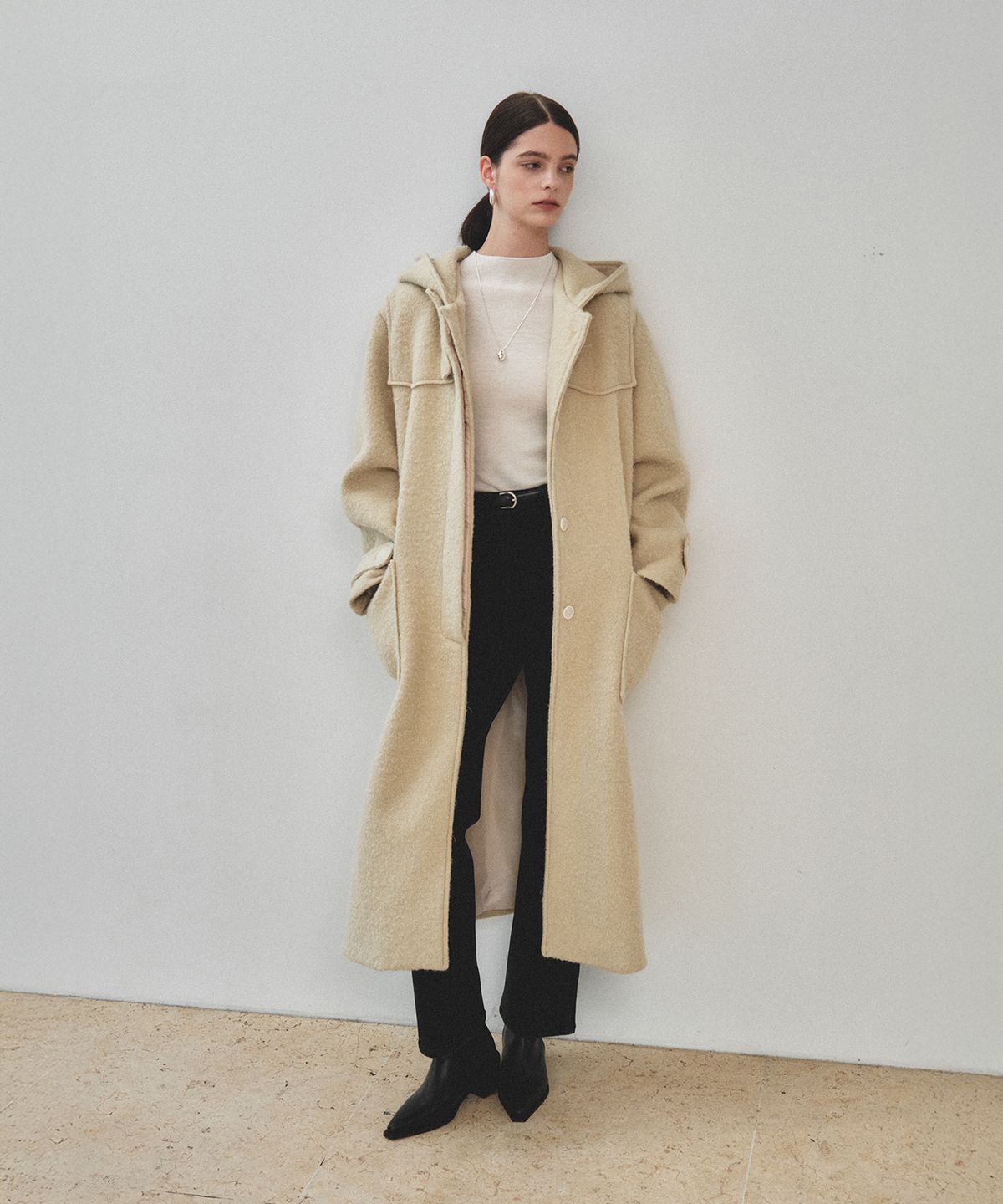 뮤제(MUSEE) OCRE Alpaca Boucle Wool Hooded Long Coat_Butter