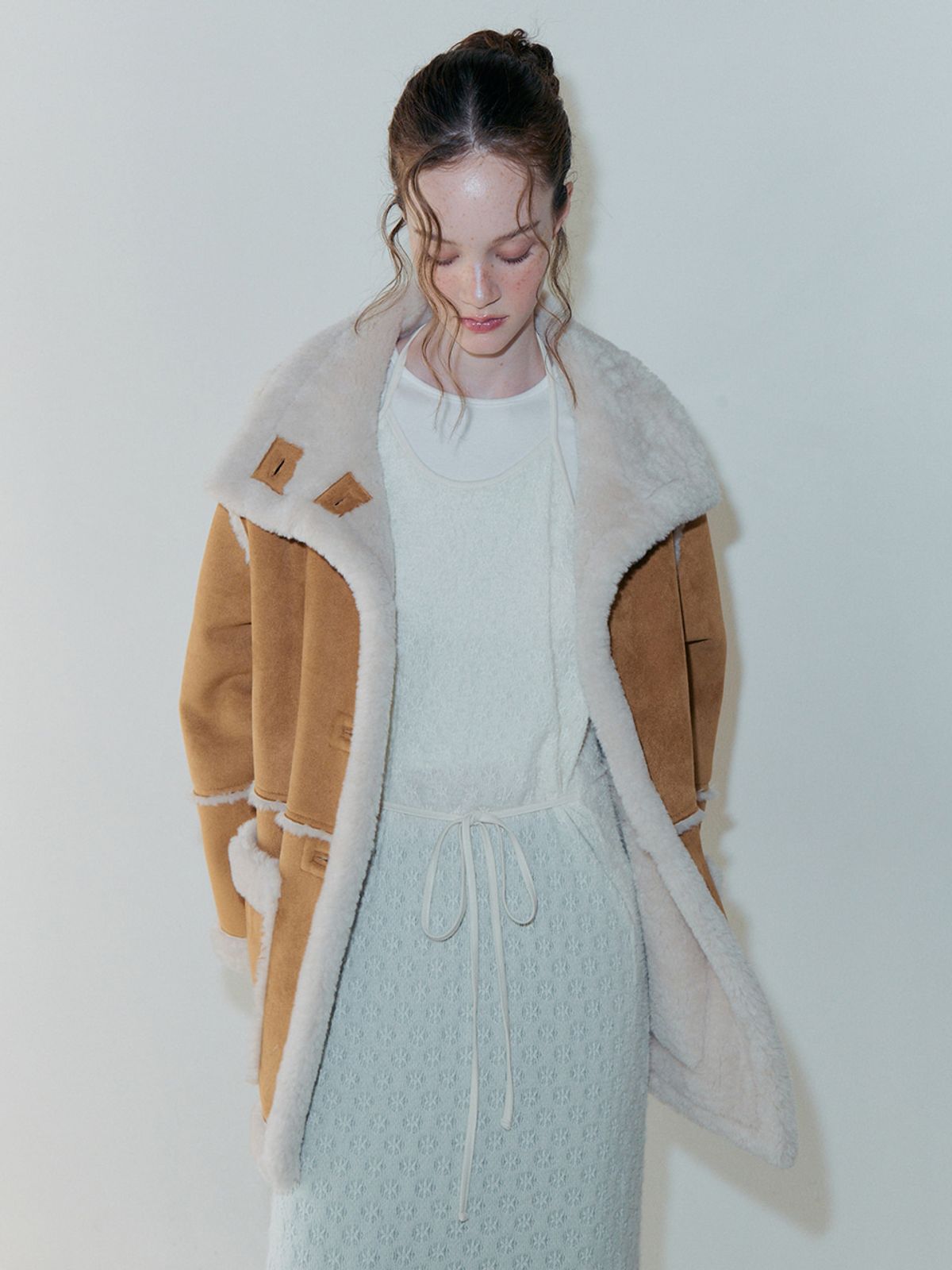 에트몽(ETMON) Suede Button Mustang Coat, Camel