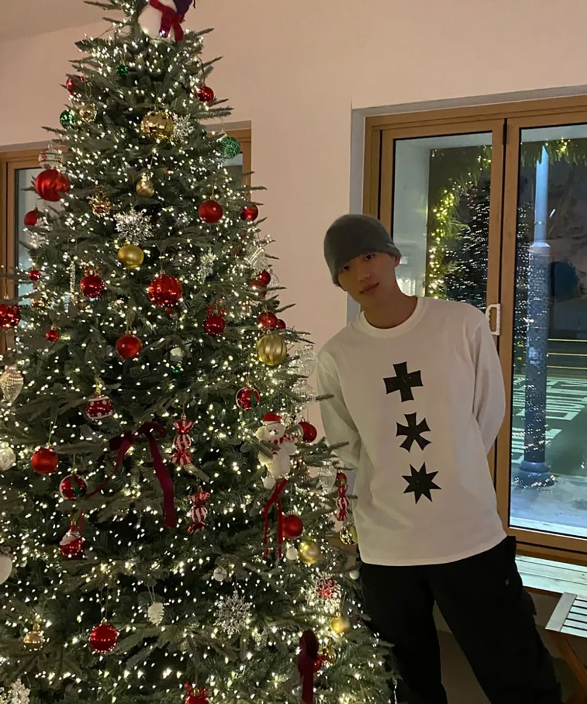 마이딥블루메모리즈(MY DEEP BLUE MEMORIES) THREE LOGO LONG SLEEVE T(WHITE)