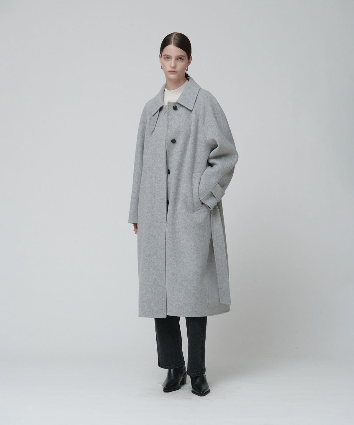 뮤제(MUSEE) NU BERN Classic Merino Wool Handmade Balmacaan Coat_Light Gray