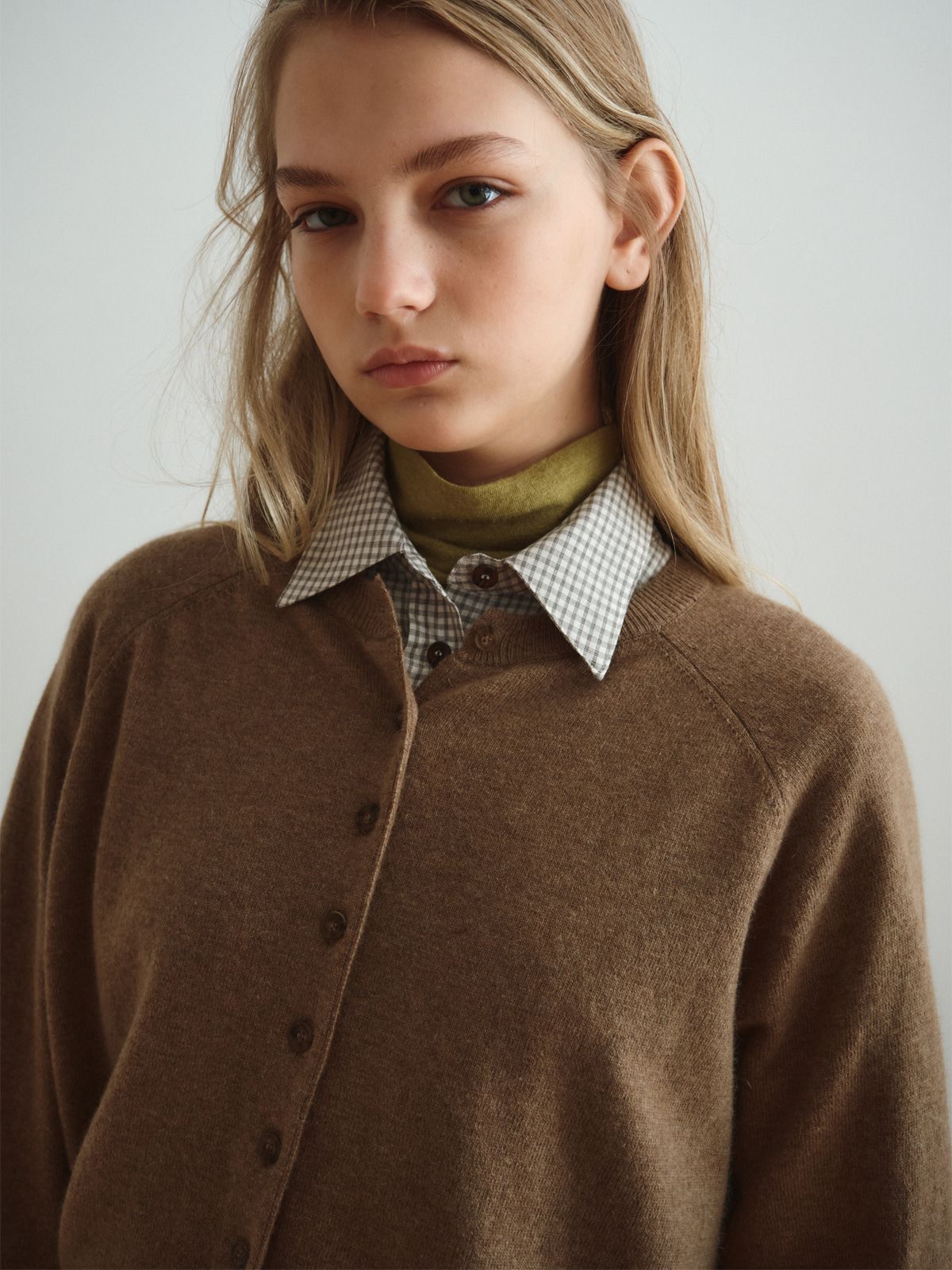 리플레인(REPLAIN) CASHMERE BLEND ROUND CARDIGAN_COCOA