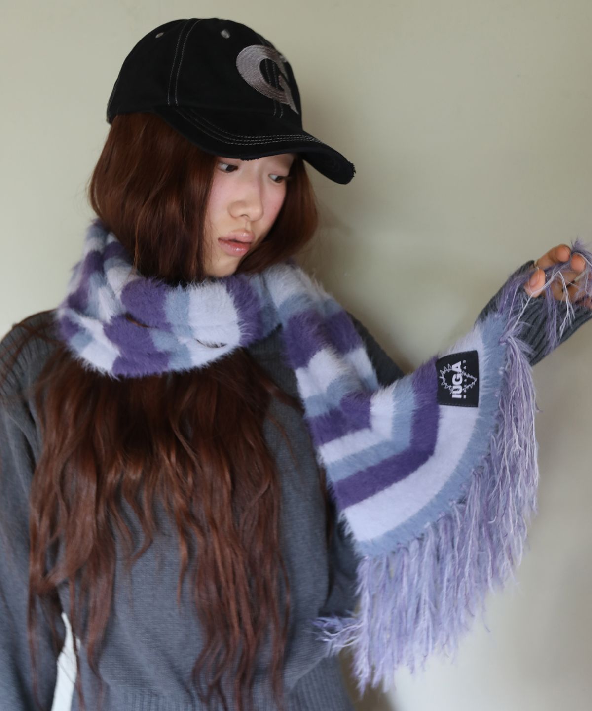 이우가마카라스(IUGAMAKARAS) G Needlework Ball Cap (Black)