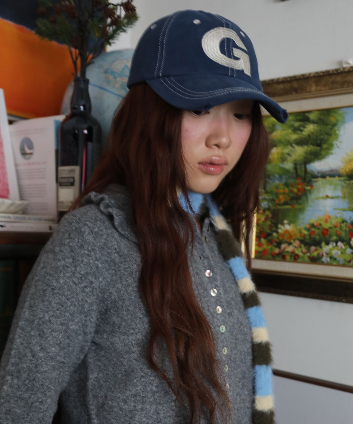 이우가마카라스(IUGAMAKARAS) G Needlework Ball Cap (Navy)