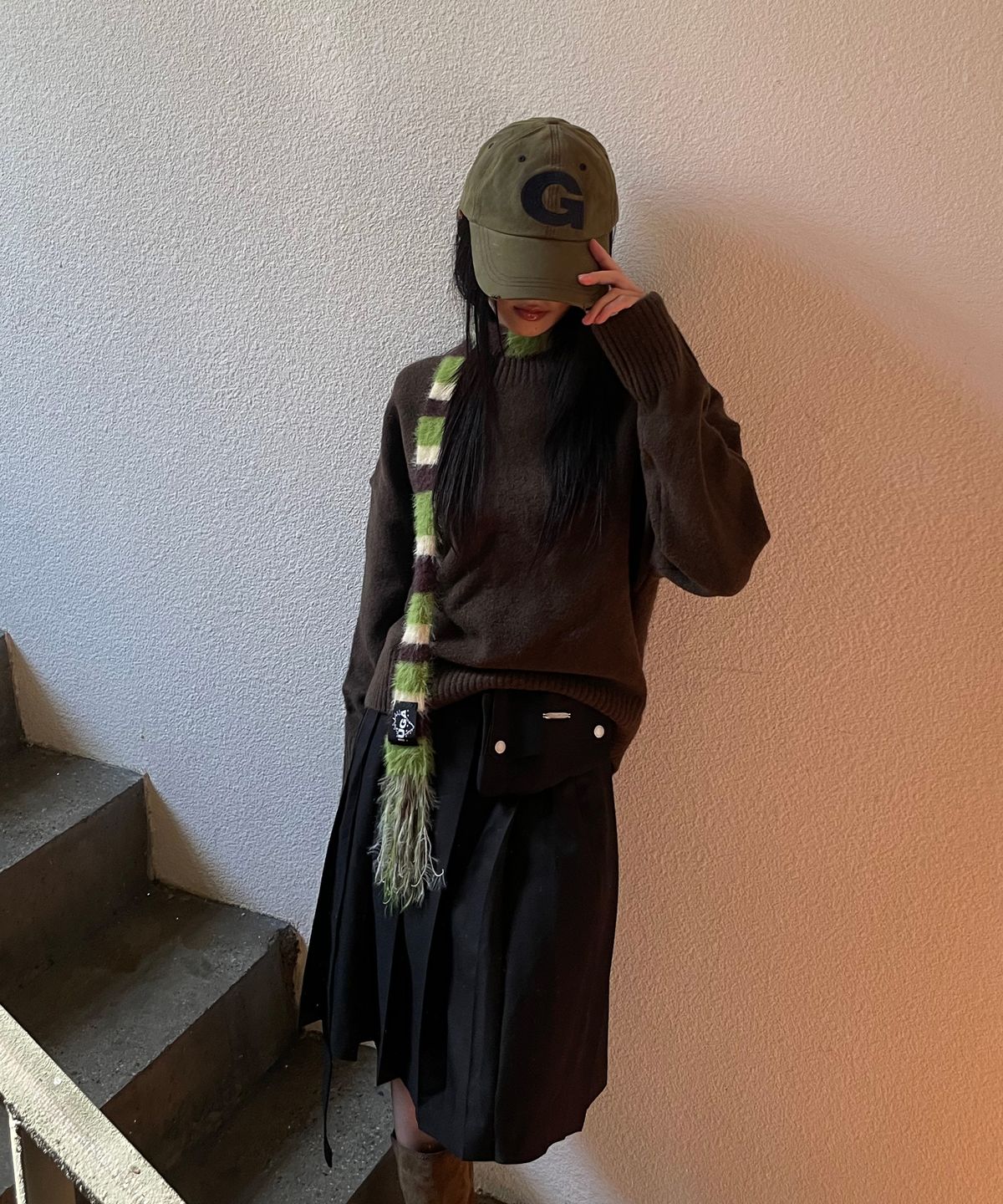 이우가마카라스(IUGAMAKARAS) G Needlework Ball Cap (Khaki)
