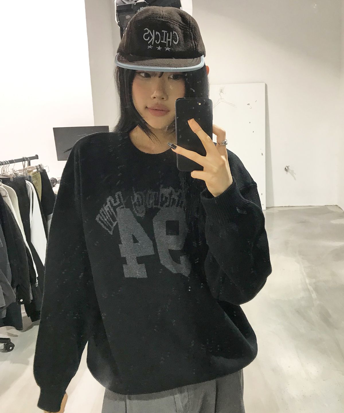 칙스(CHICKS) 투톤 플리스 캠프캡 다크브라운