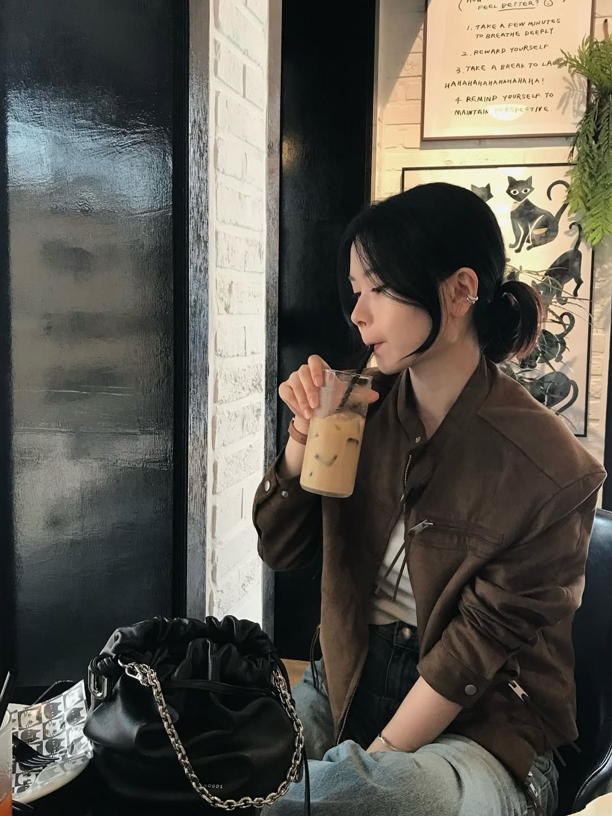 데이(THEY) 크롭 스웨이드 자켓 (2 STYLE)