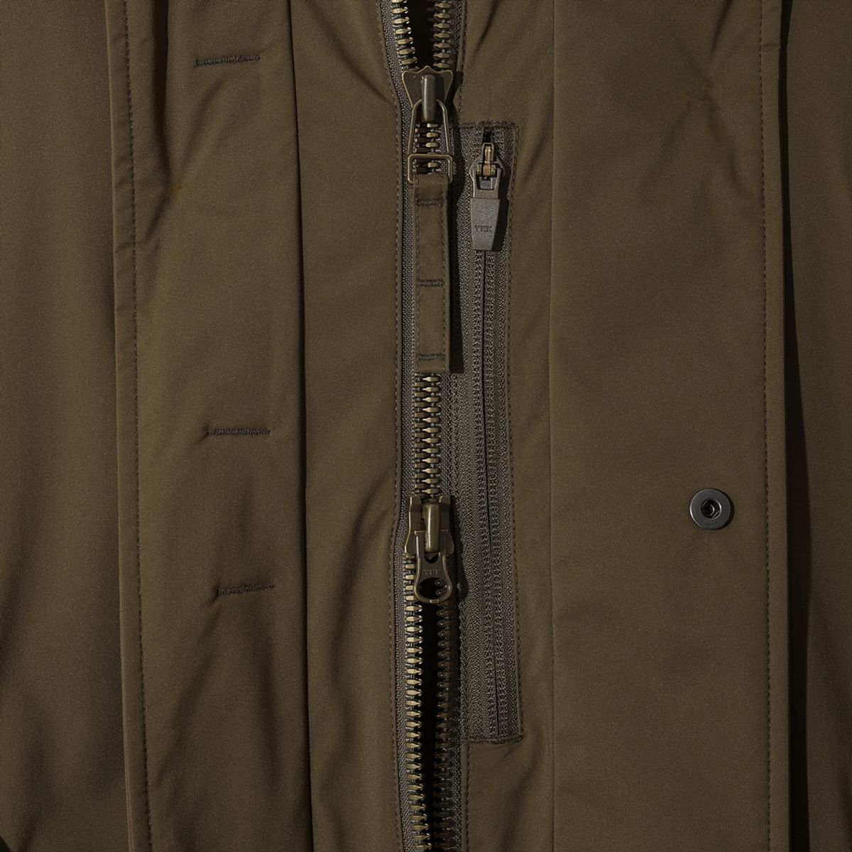 디오디(DOD) 가마보코 쉘터 구스 다운 자켓 (BROWN)