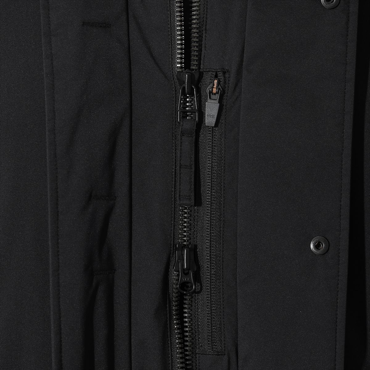 디오디(DOD) 가마보코 쉘터 구스 다운 자켓 (BLACK)